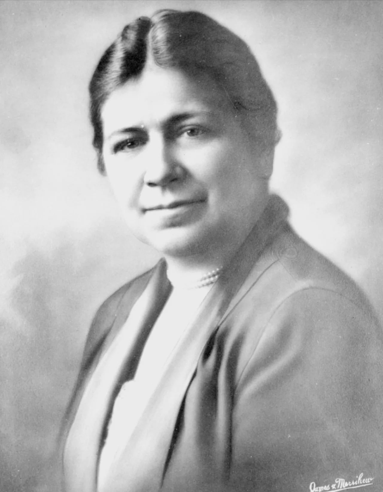 Porträt von Bertha Knight Landes (1868–1943) – Gedenkseite