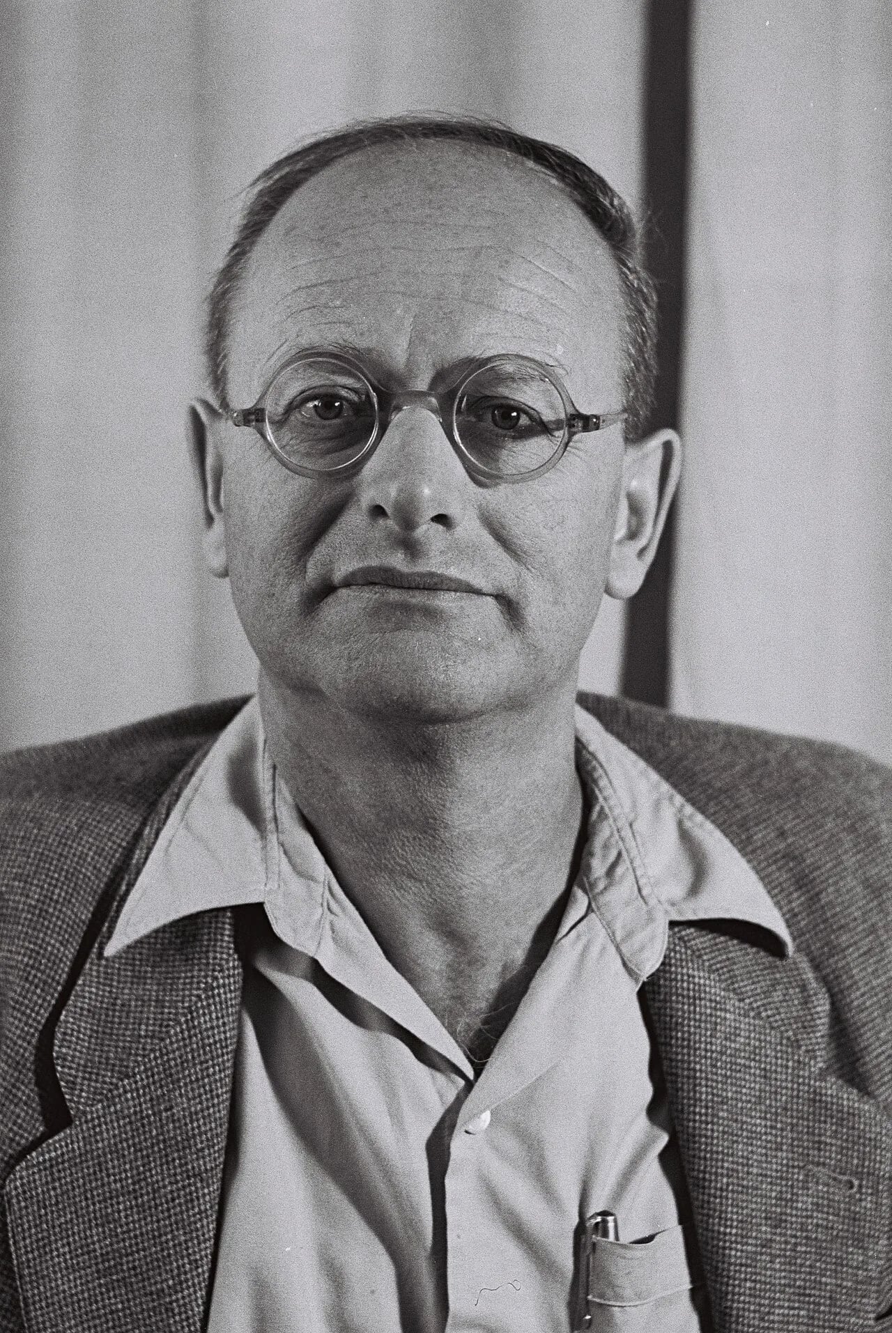 Portrait of Eliezer Peri (1902–1970) – memorial page