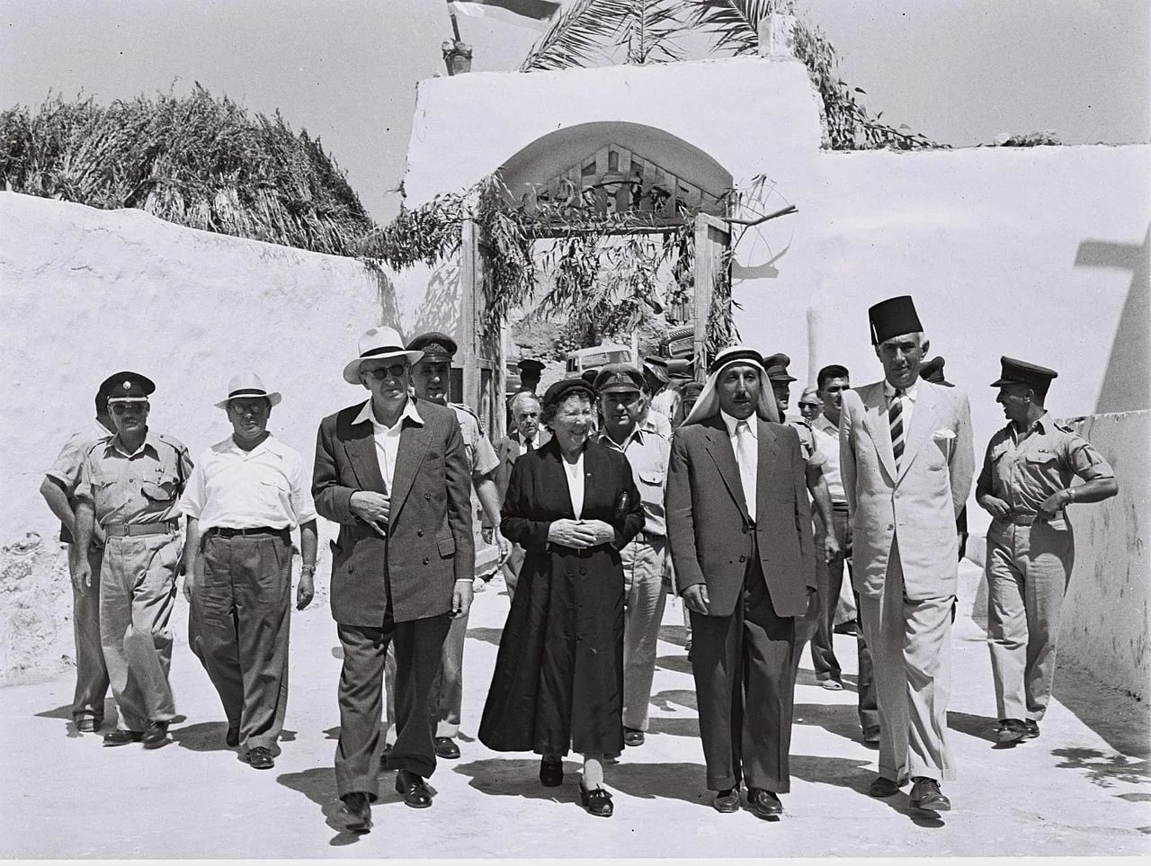 Portrait of Faras Hamdan (1910–1966) – memorial page