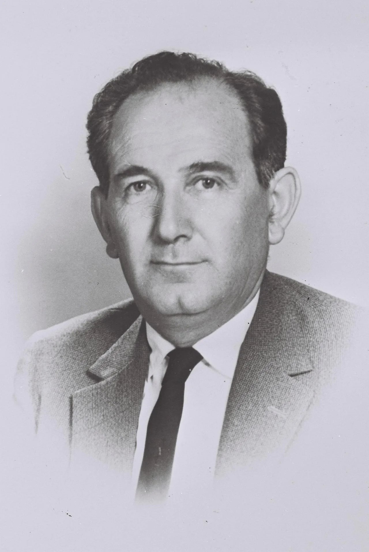 Porträt von Yitzhak Golan (1912–1991) – Gedenkseite