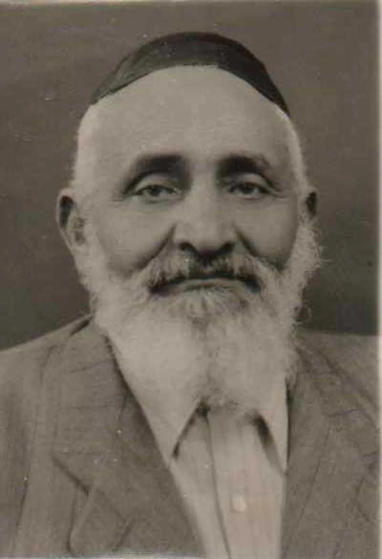 Portrait of Avraham Taviv (1889–1950) – memorial page