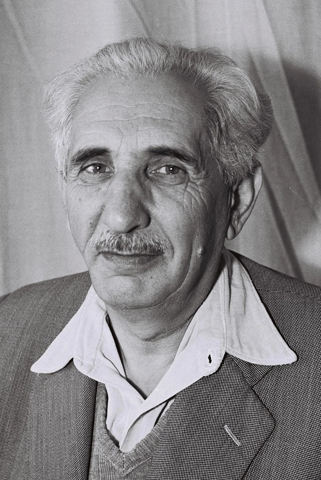 Porträt von Ya'akov Uri (1888–1970) – Gedenkseite