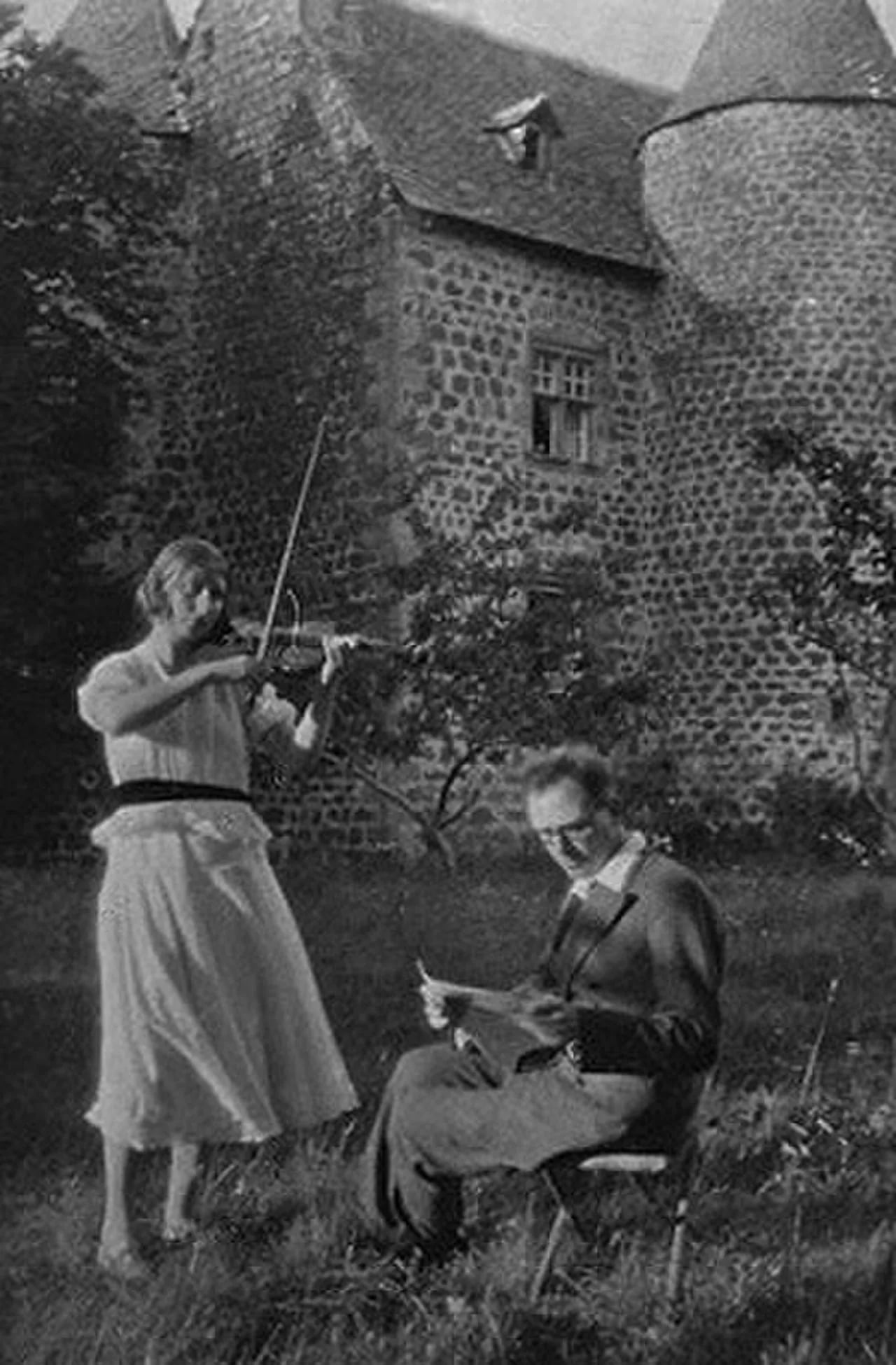Portrait of Claire Delbos (1906–1959) – memorial page