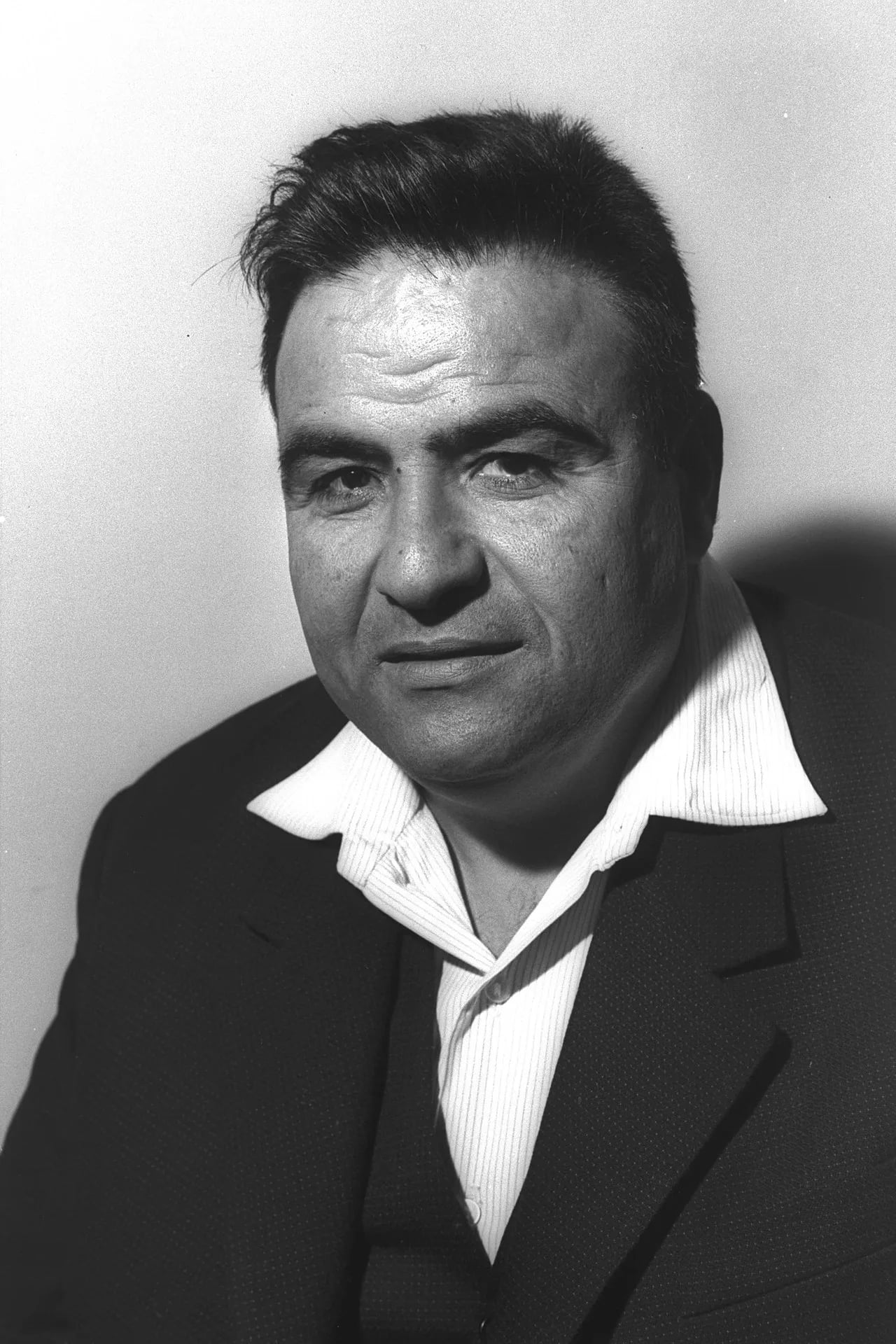 Portrait of Aharon Usan (1924–2007) – memorial page