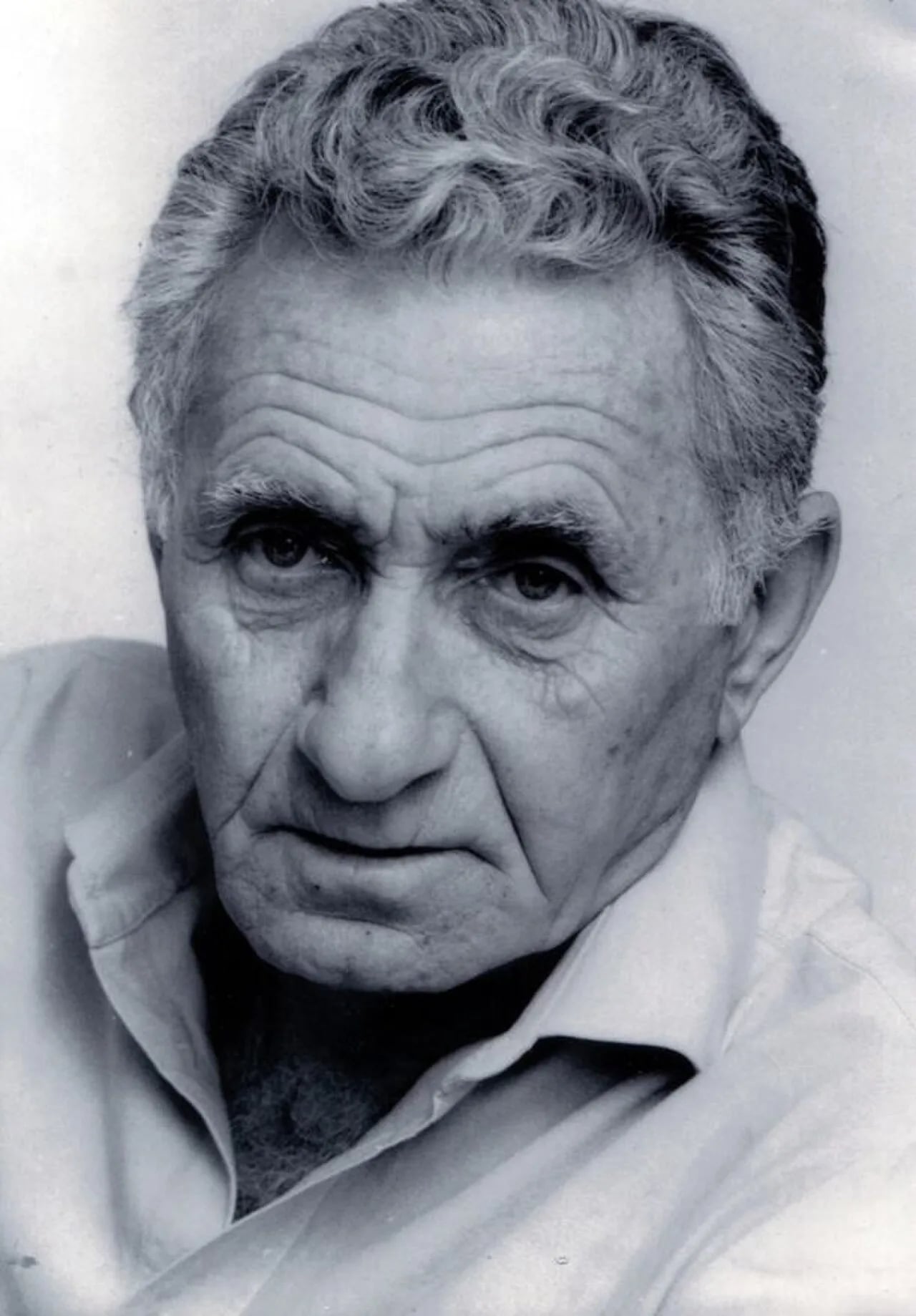 Porträt von Izhak Graziani (1924–2003) – Gedenkseite
