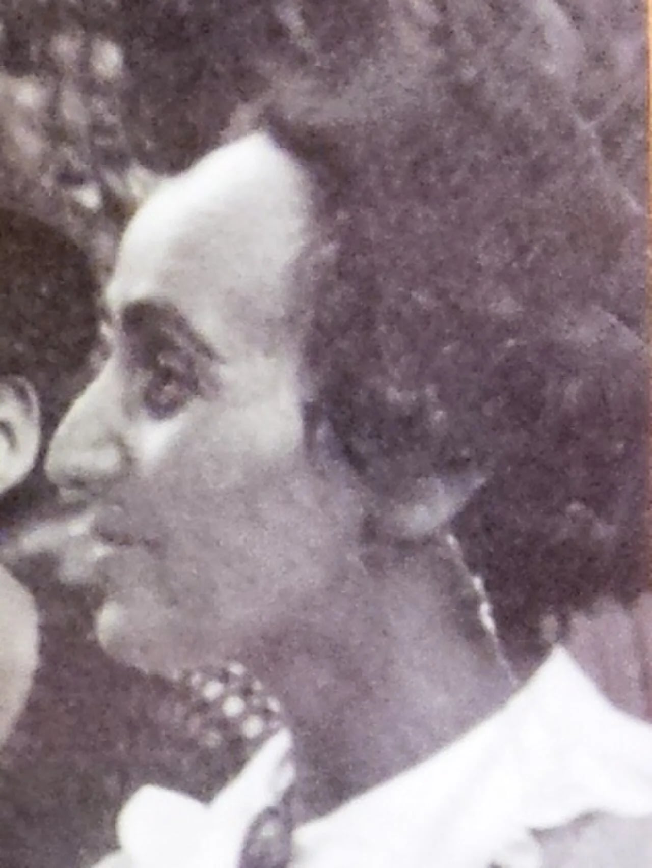 Portrait of Jocheved Bat-Miriam (1901–1980) – memorial page