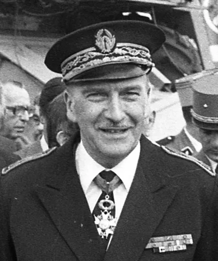 Porträt von Tony Roche (1914–1997) – Gedenkseite