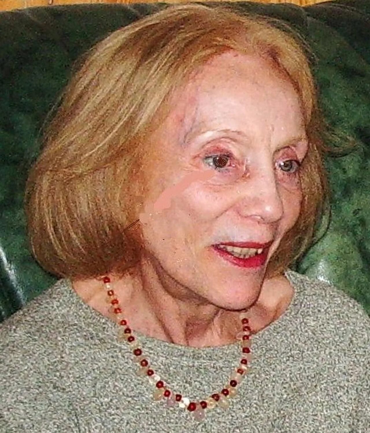 Porträt von Gwendoline Jarczyk (1927–2021) – Gedenkseite