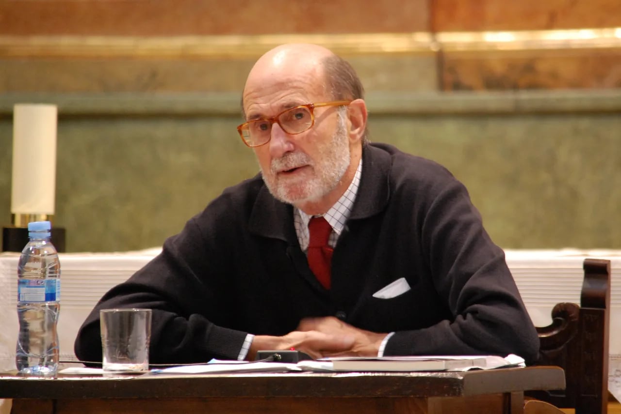 Porträt von Arsenio Lope Huerta (1943–2021) – Gedenkseite