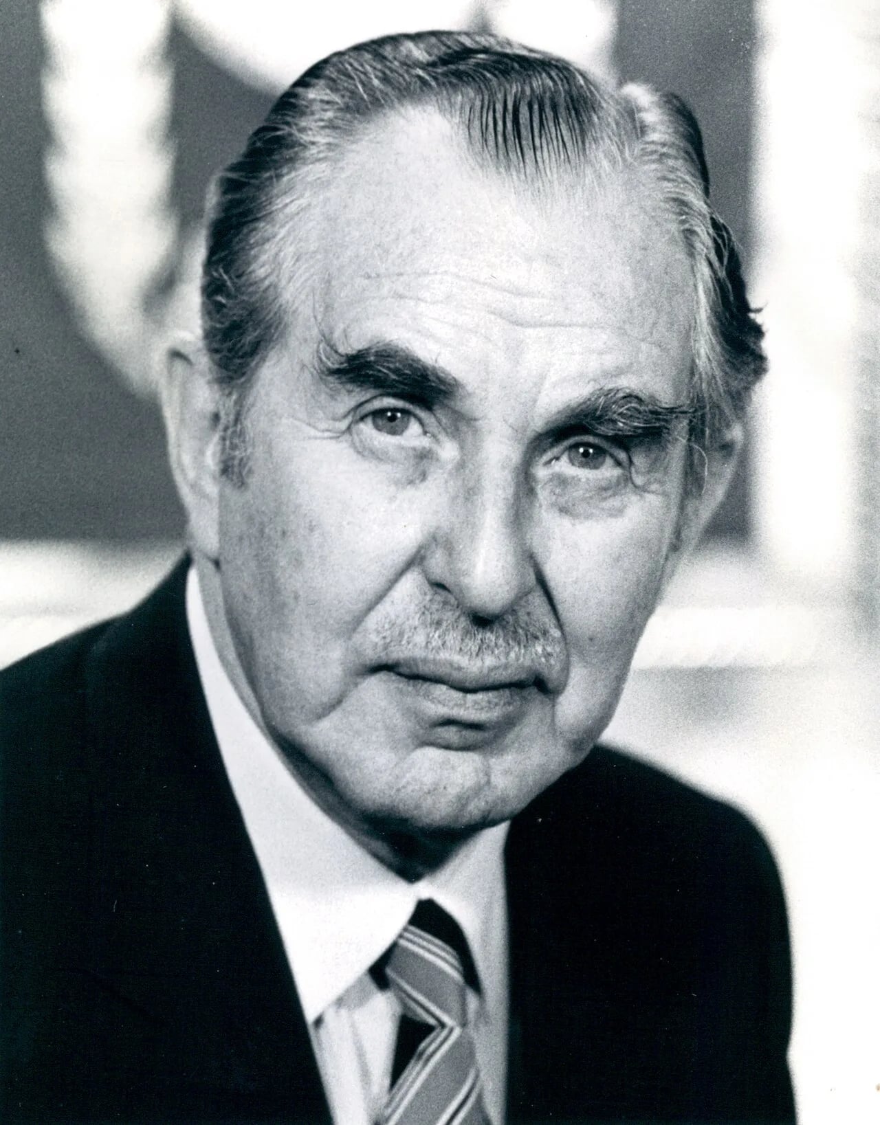 Porträt von Chaim Herzog (1918–1997) – Gedenkseite