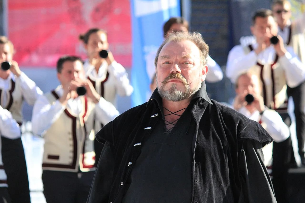 Portrait of Serge Plenier (1957–2018) – memorial page