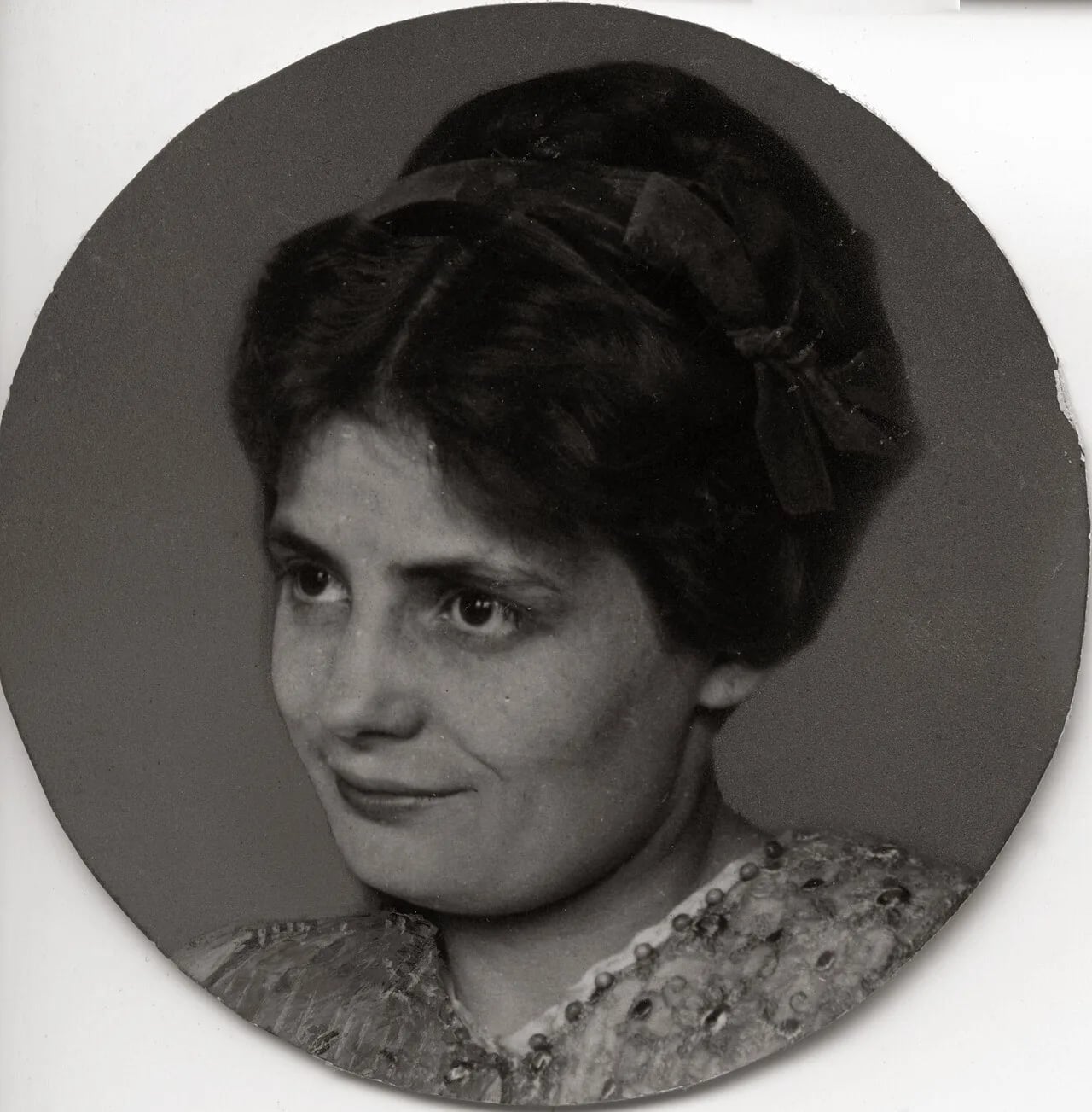 Portrait of Greta Lobo (1882–1926) – memorial page