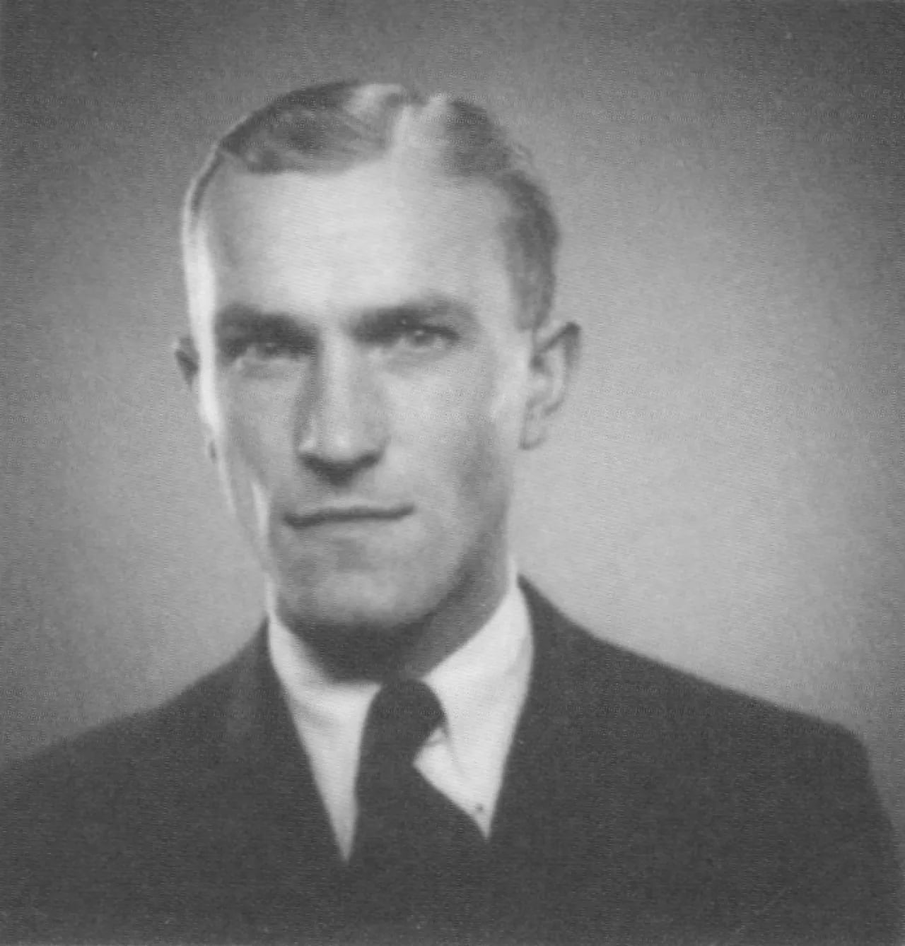 Portrait of Otto Hanzlíček (1911–1940) – memorial page