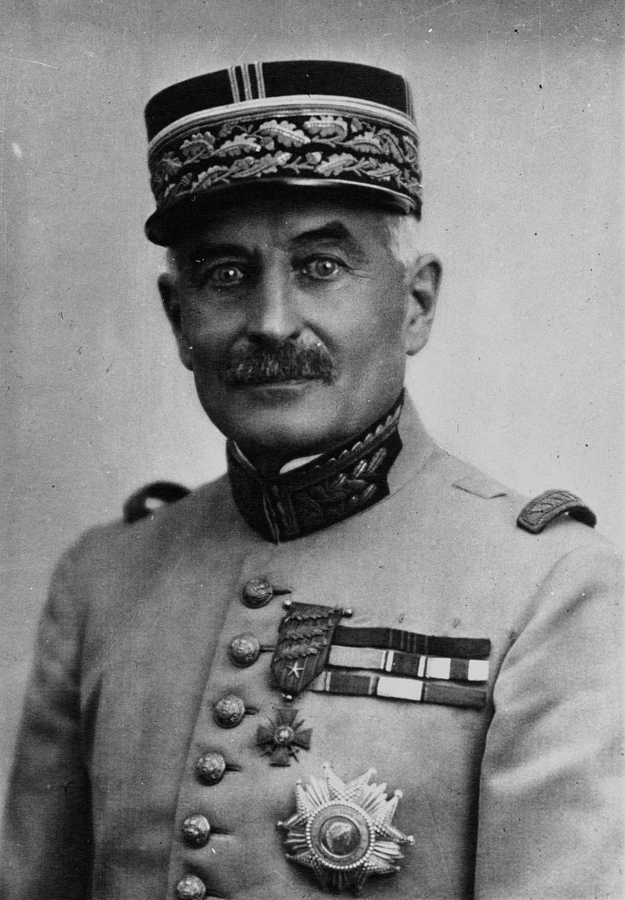 Porträt von Charles Théodore Brécard (1867–1952) – Gedenkseite