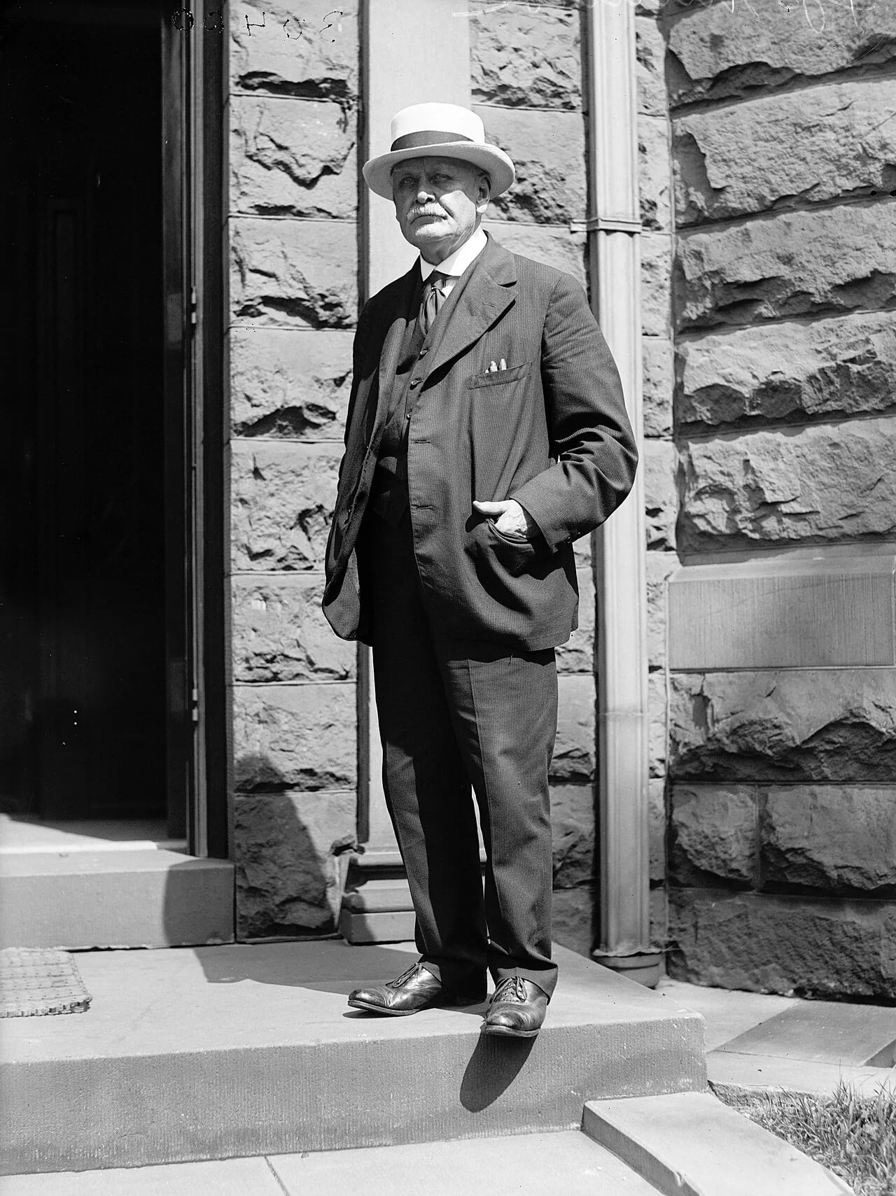 Porträt von Charles Edward Munroe (1849–1938) – Gedenkseite