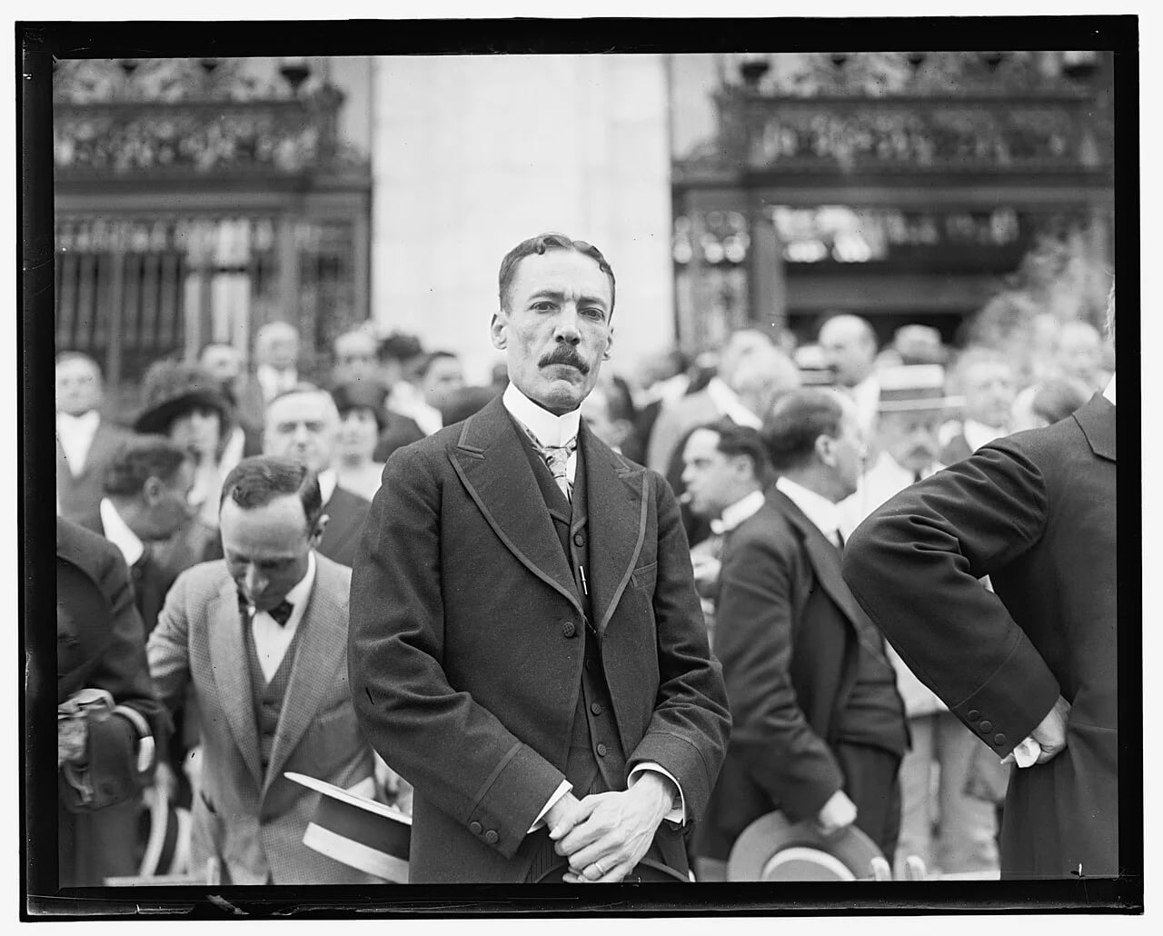 Portrait of Charles Moravia (1875–1938) – memorial page