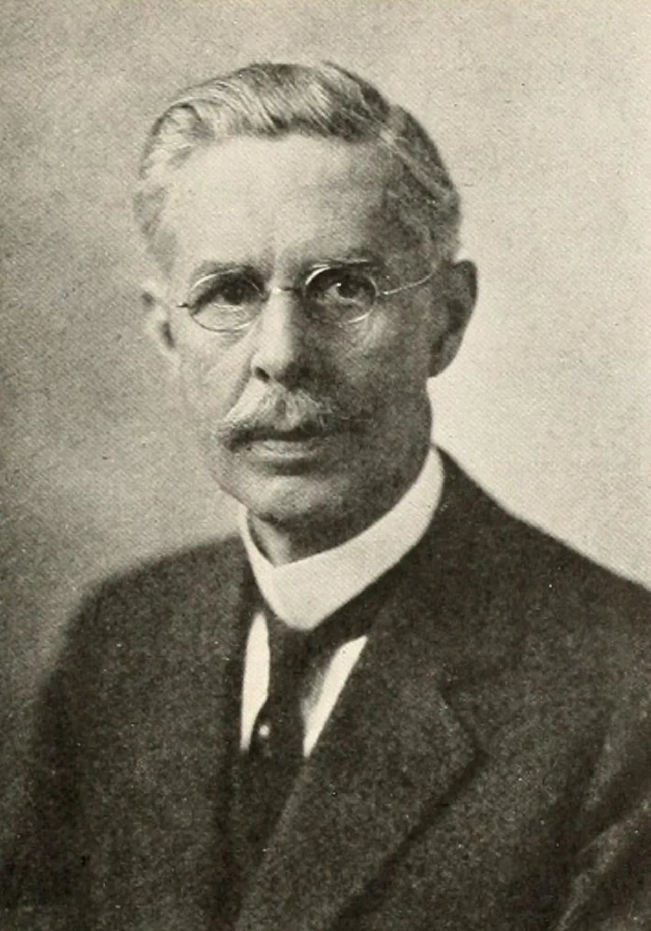 Portrait of Charles Sumner Frost (1856–1931) – memorial page