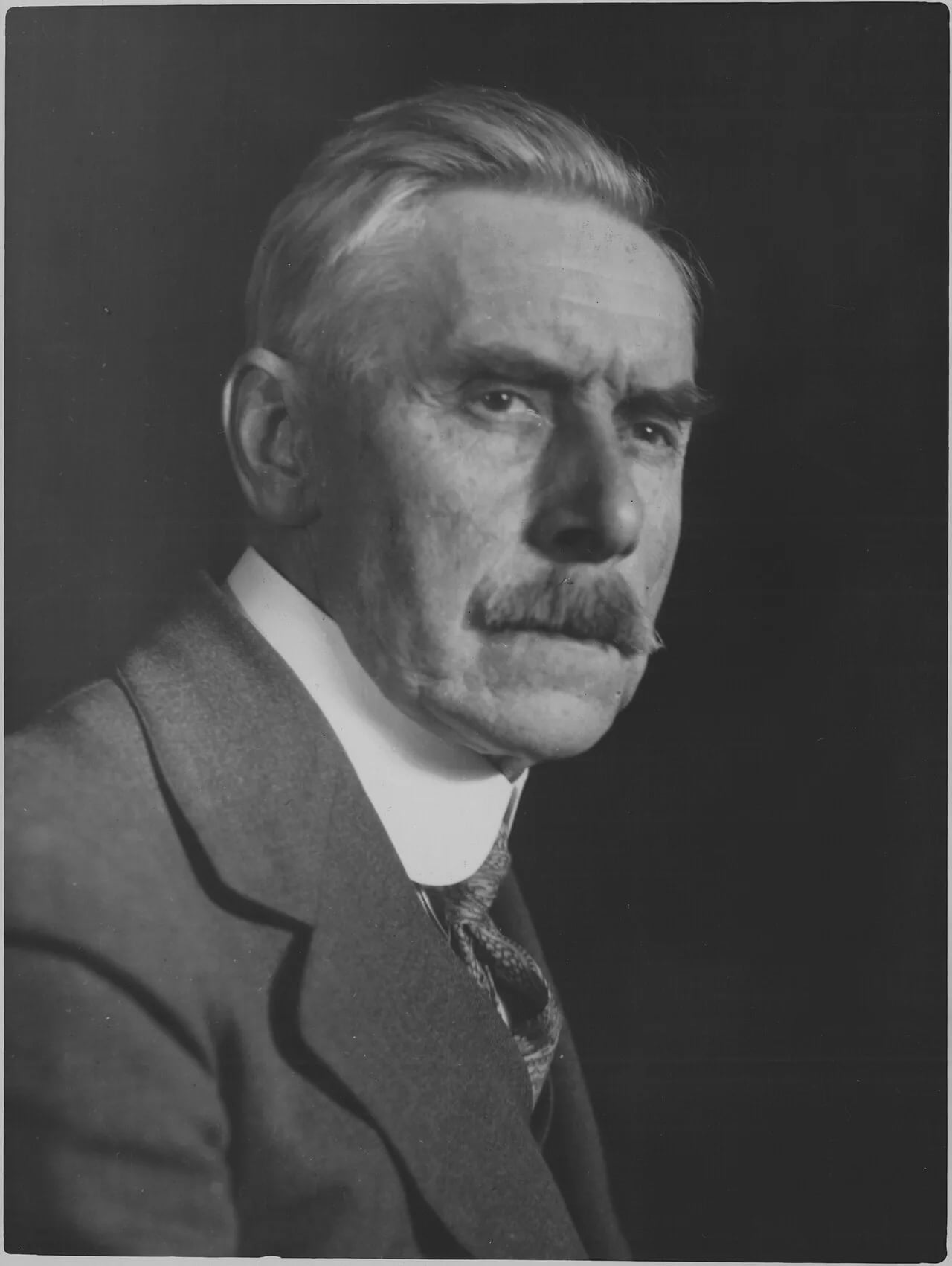 Porträt von Charles William Jefferys (1869–1951) – Gedenkseite