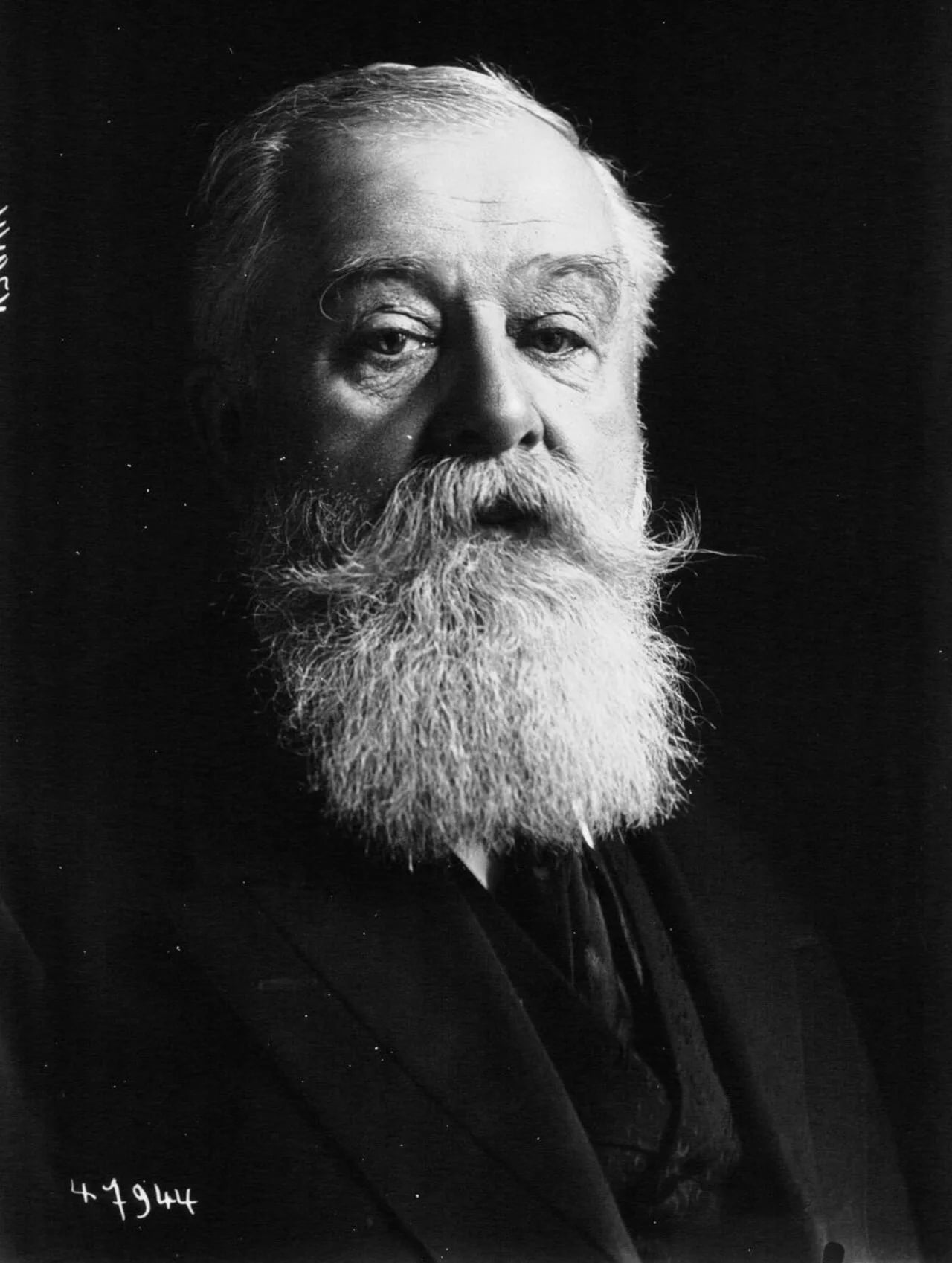 Portrait of Christian de Villebois-Mareuil (1852–1924) – memorial page