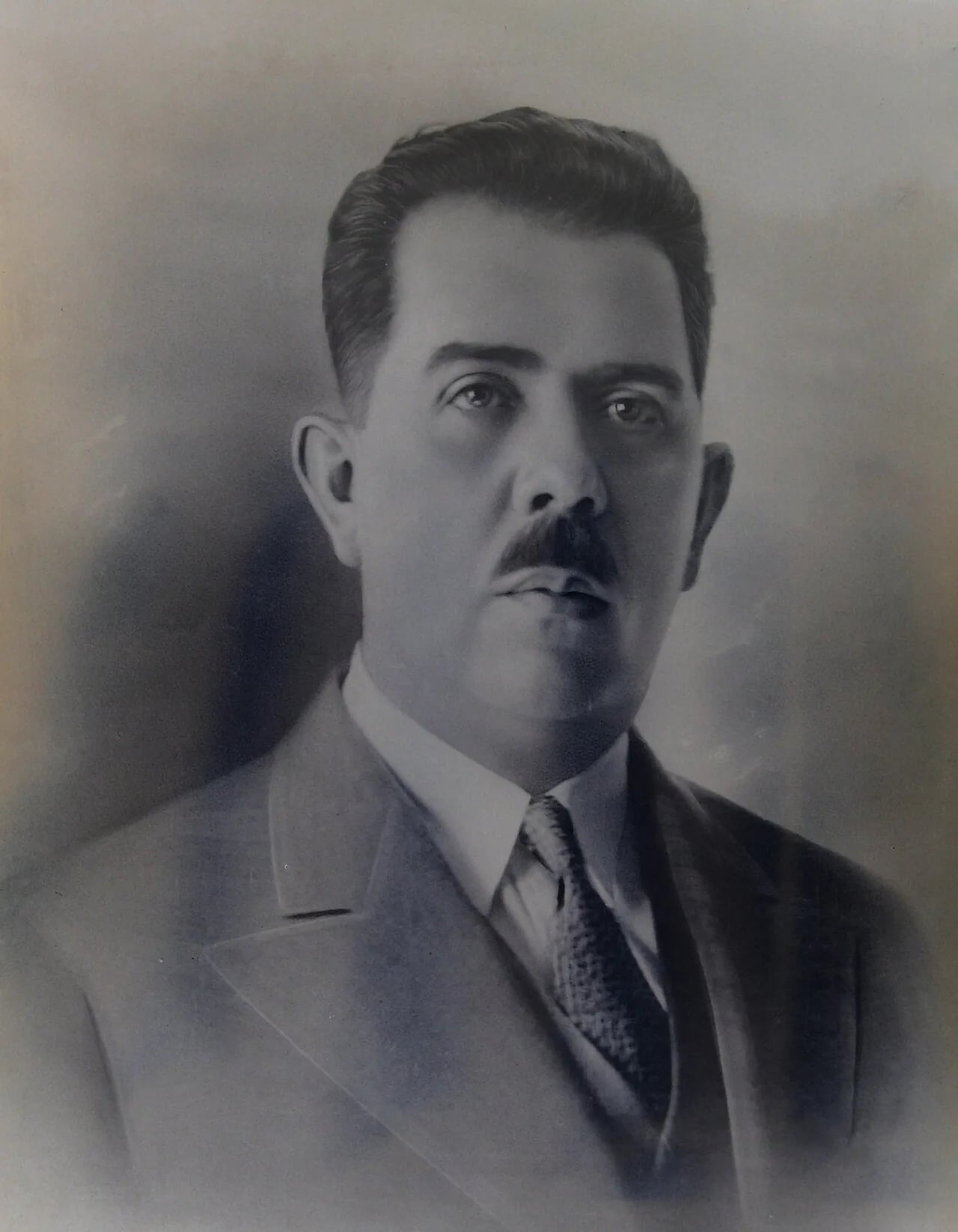 Portrait of Lázaro Cárdenas del Río (1895–1970) – memorial page