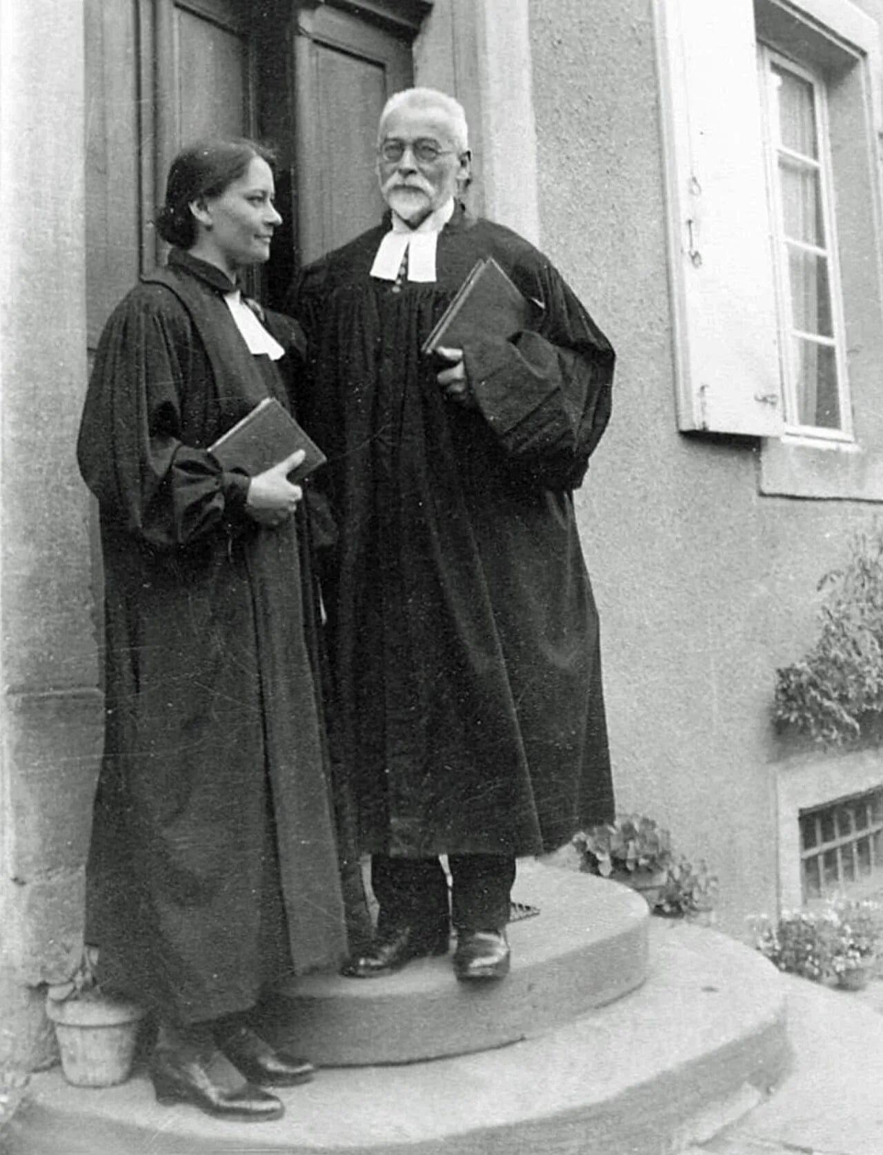 Portrait of Berthe Bertsch (1904–1988) – memorial page