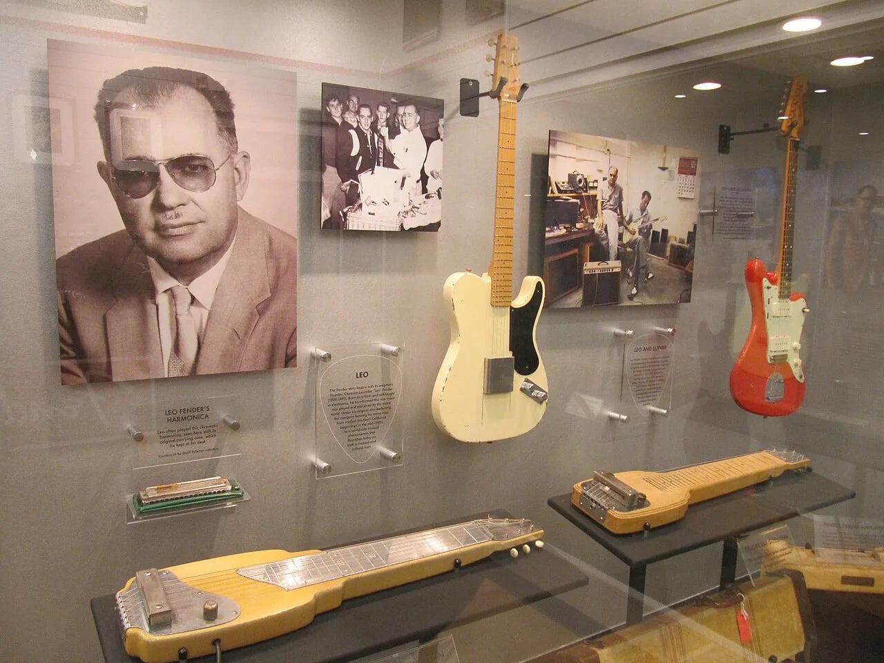 Porträt von Leo Fender (1909–1991) – Gedenkseite