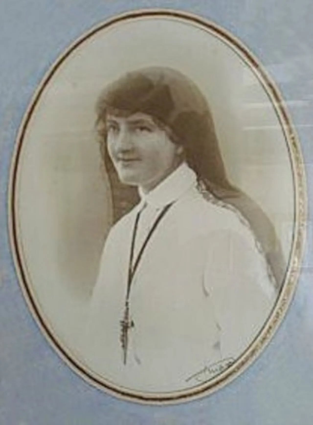 Porträt von Claire Ferchaud (1896–1972) – Gedenkseite