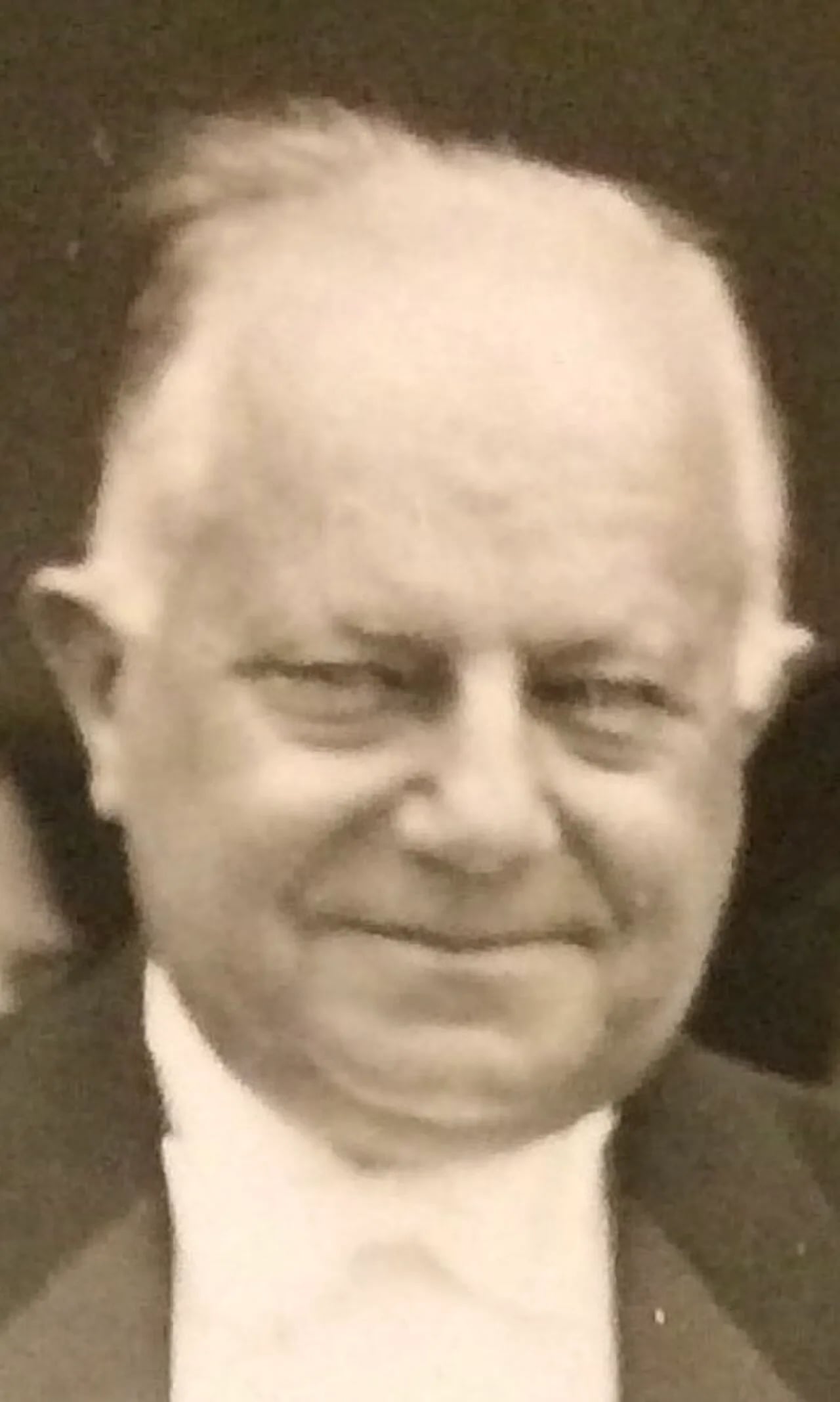 Porträt von Claude Arnould (1899–1978) – Gedenkseite