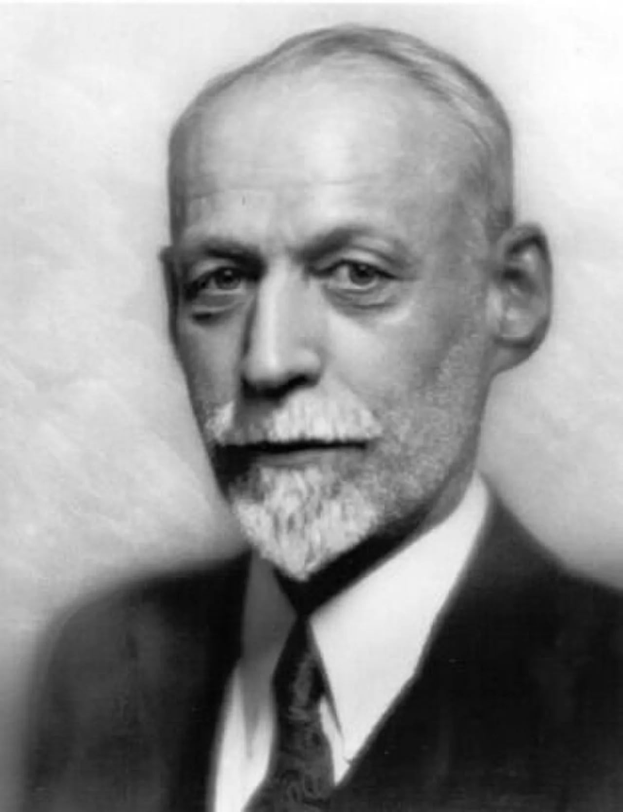 Portrait of James S. Woodsworth (1874–1942) – memorial page