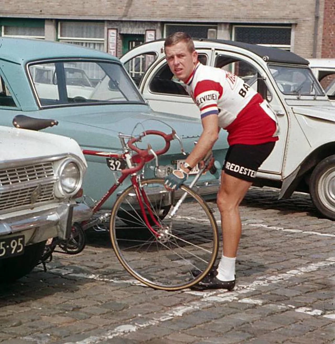 Portrait of Leo van Dongen (1942–2011) – memorial page