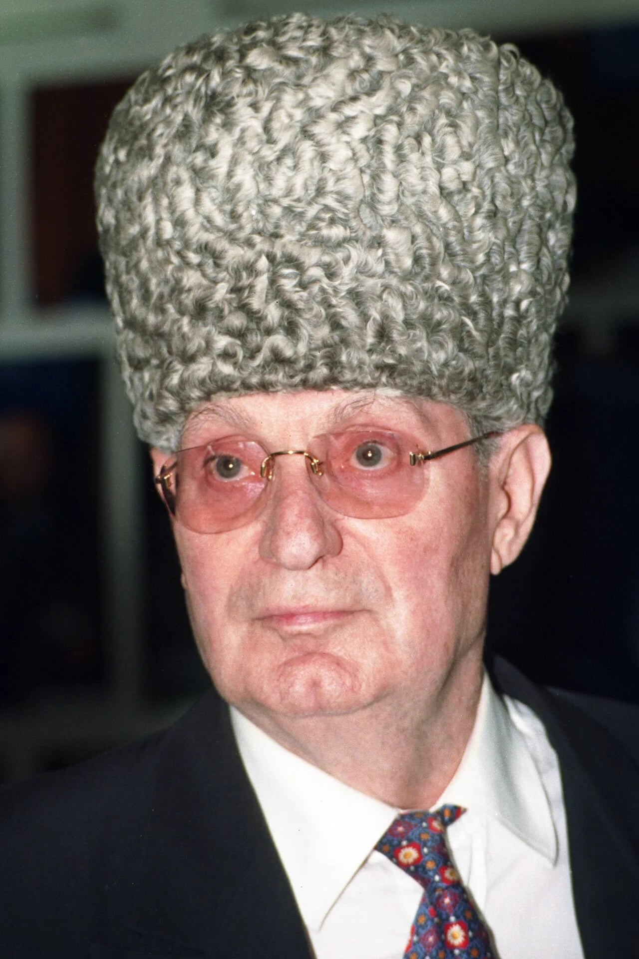 Portrait of Machmud Essambajew (1924–2000) – memorial page