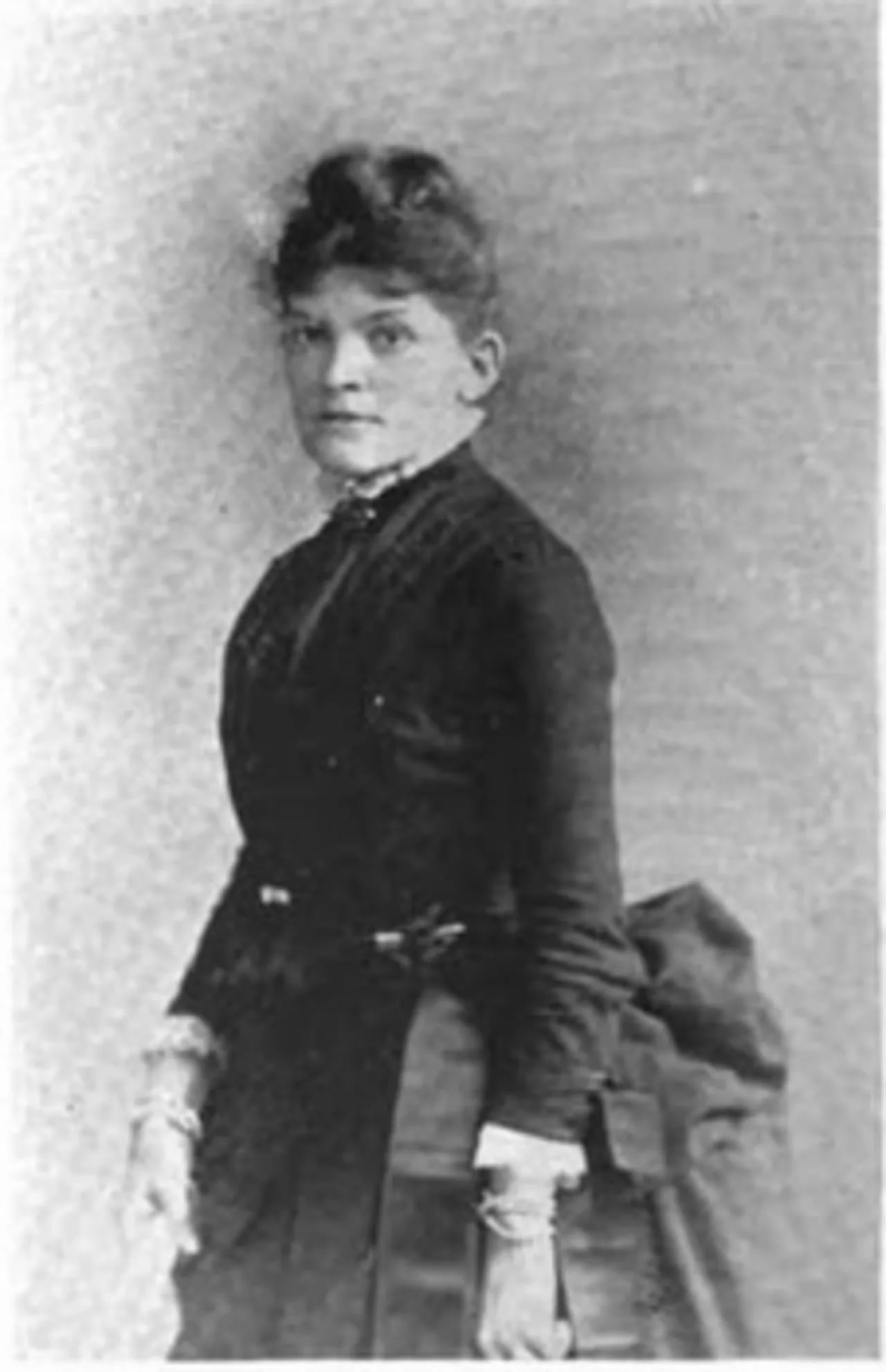 Portrait of Louise Manning Hodgkins (1846–1935) – memorial page