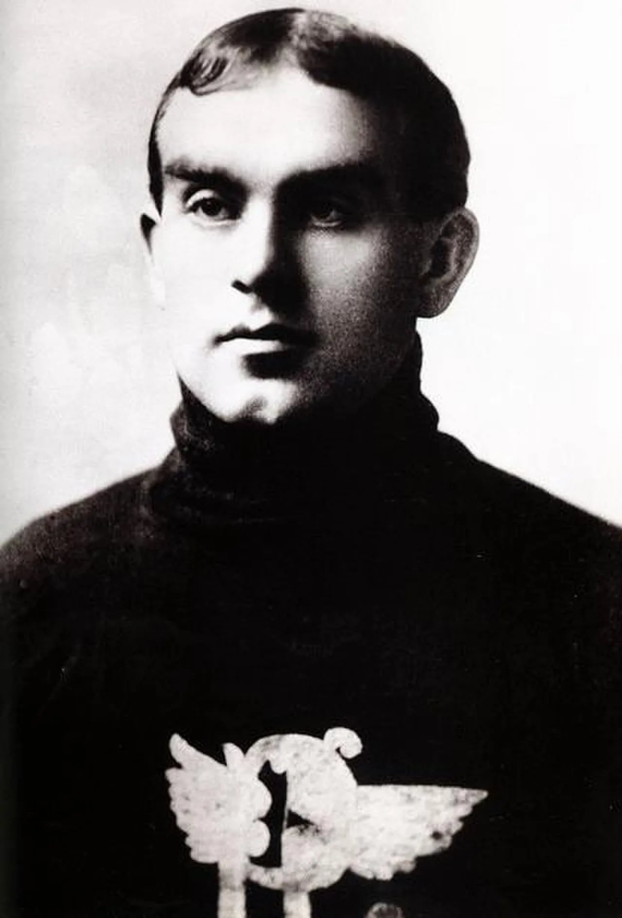 Portrait of Cyclone Taylor (1884–1979) – memorial page