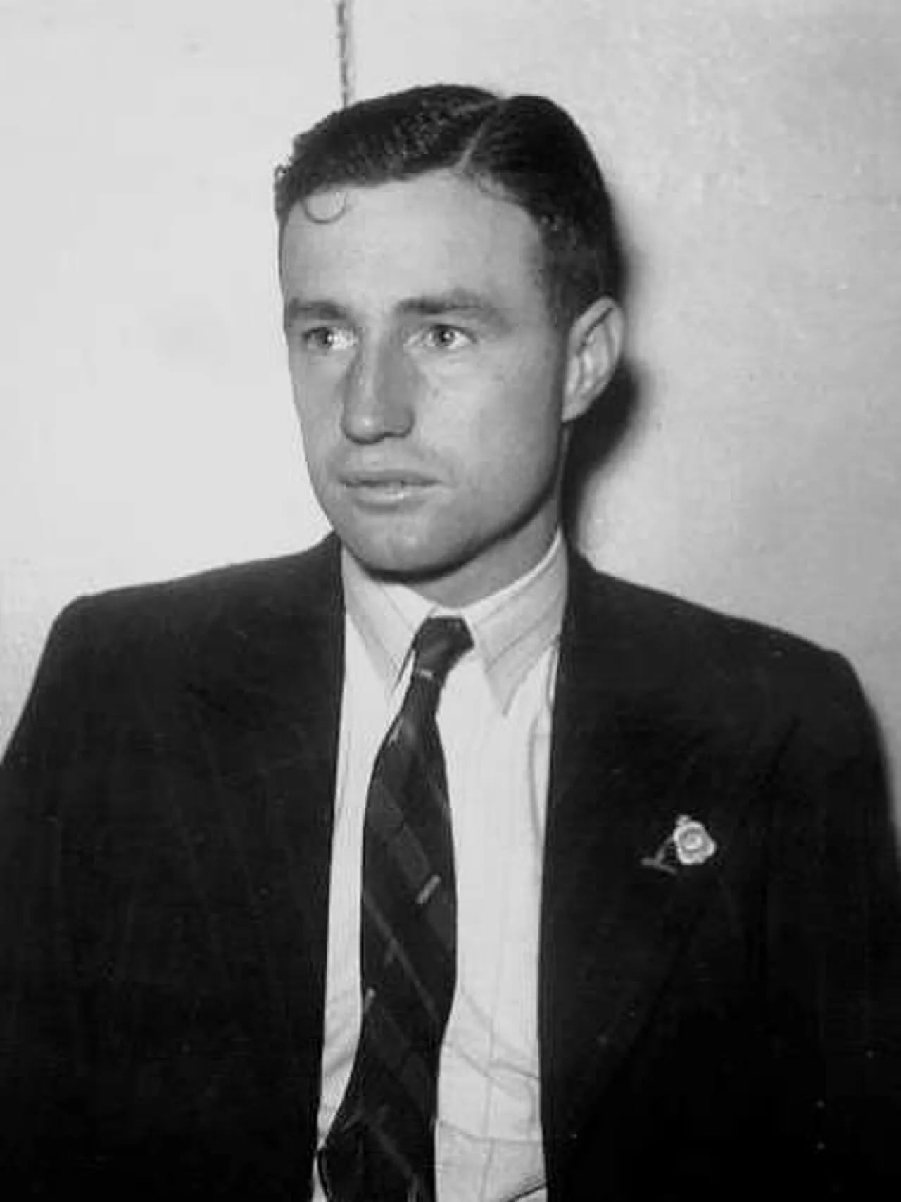 Portrait of Cyril Burke (1925–2010) – memorial page