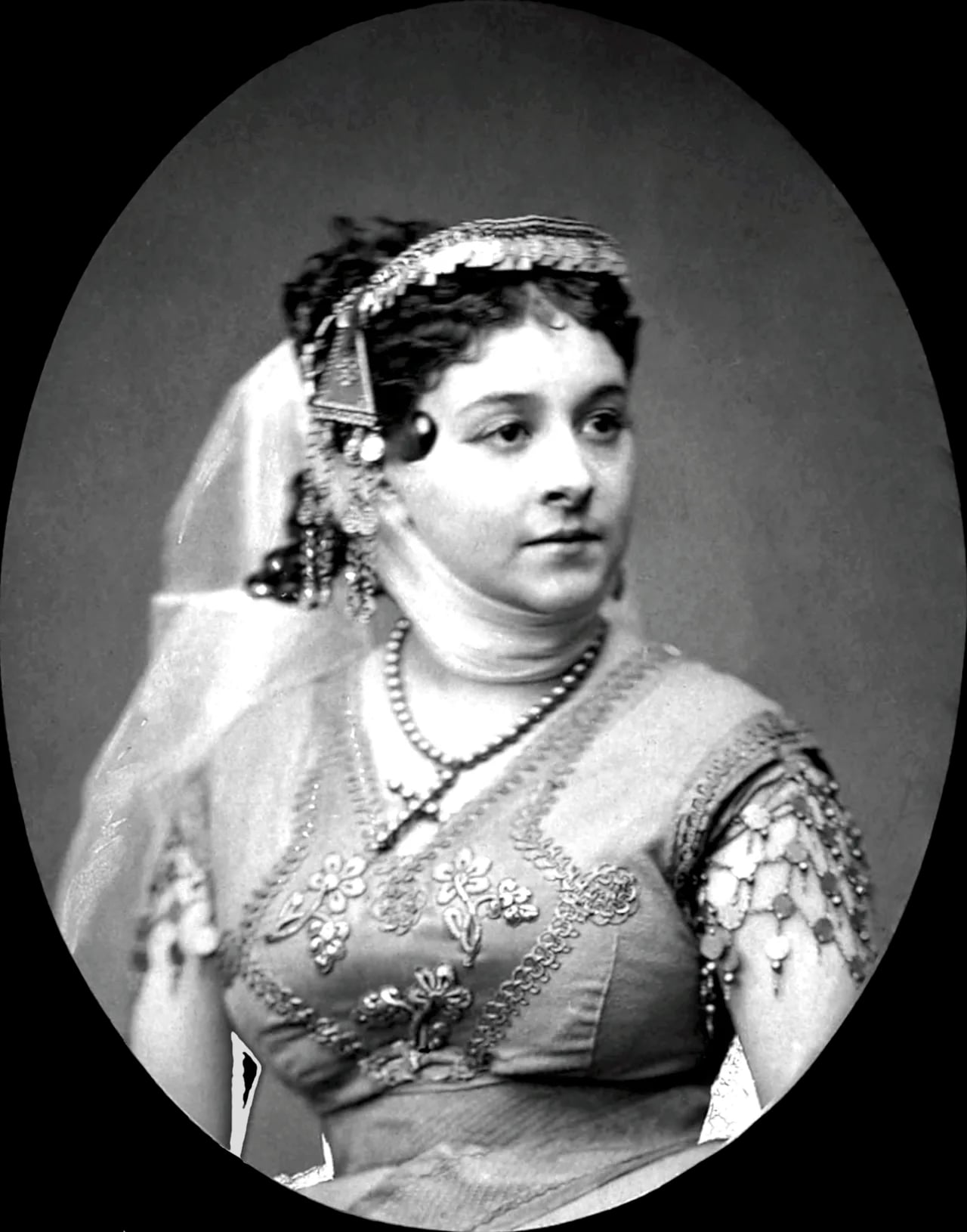 Portrait of Céline Montaland (1843–1891) – memorial page