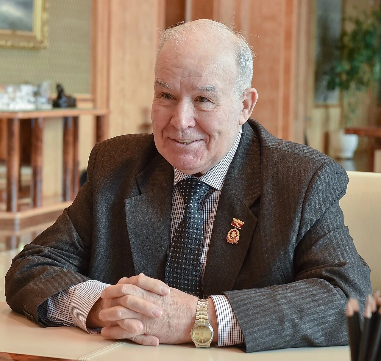 Porträt von Wladimir Wassiljewitsch Schitlow (1940–2019) – Gedenkseite