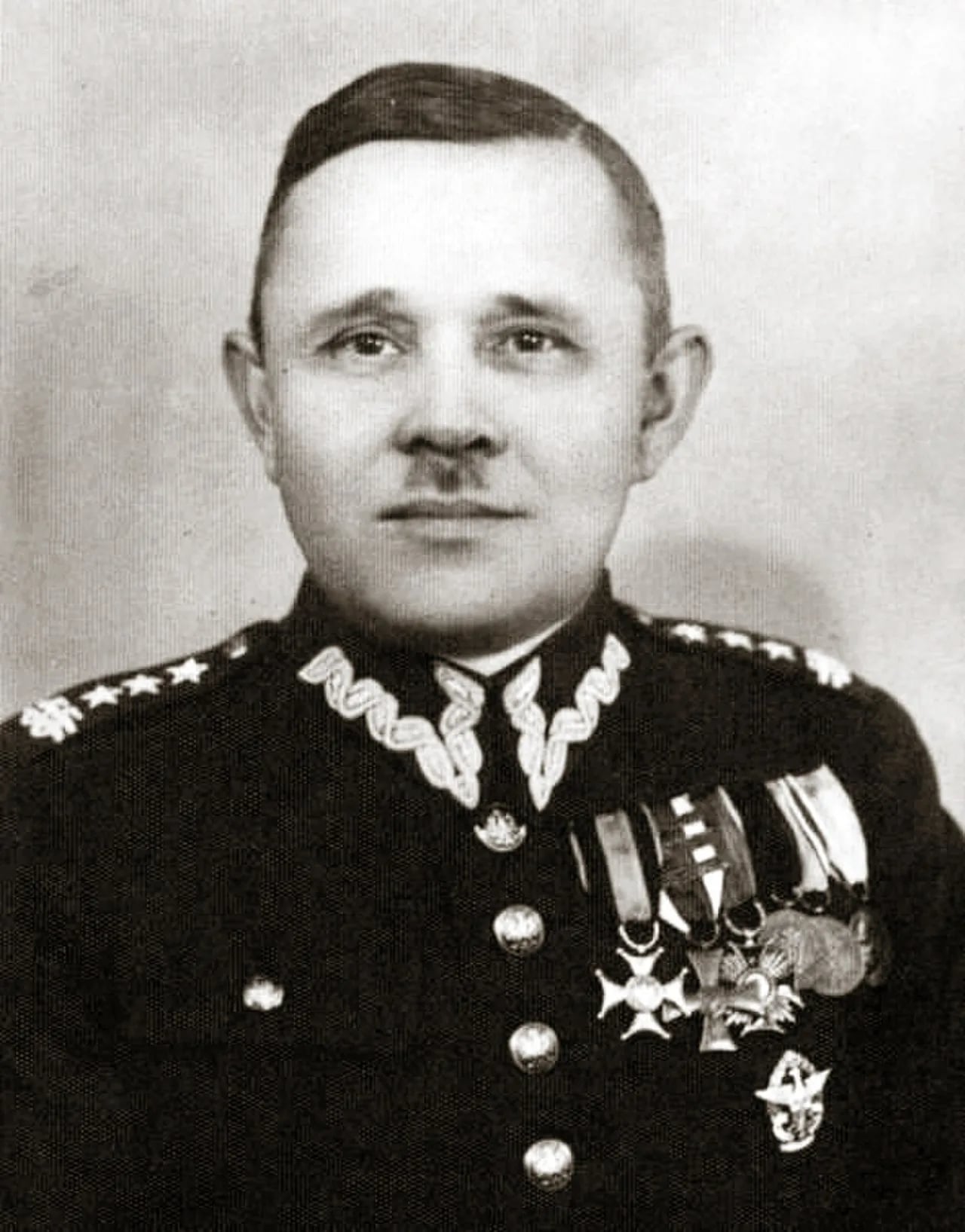 Porträt von Władysław Wiecierzyński (1894–1983) – Gedenkseite
