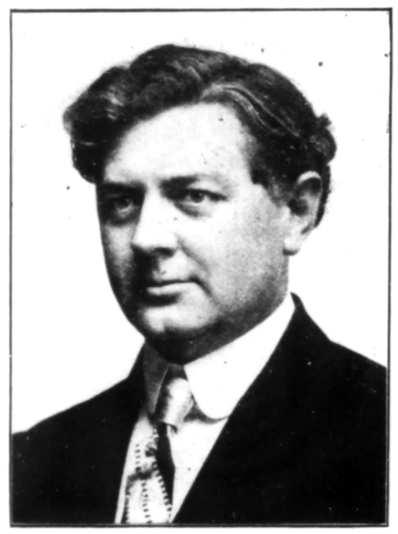 Portrait of Peter Clark MacFarlane (1871–1924) – memorial page