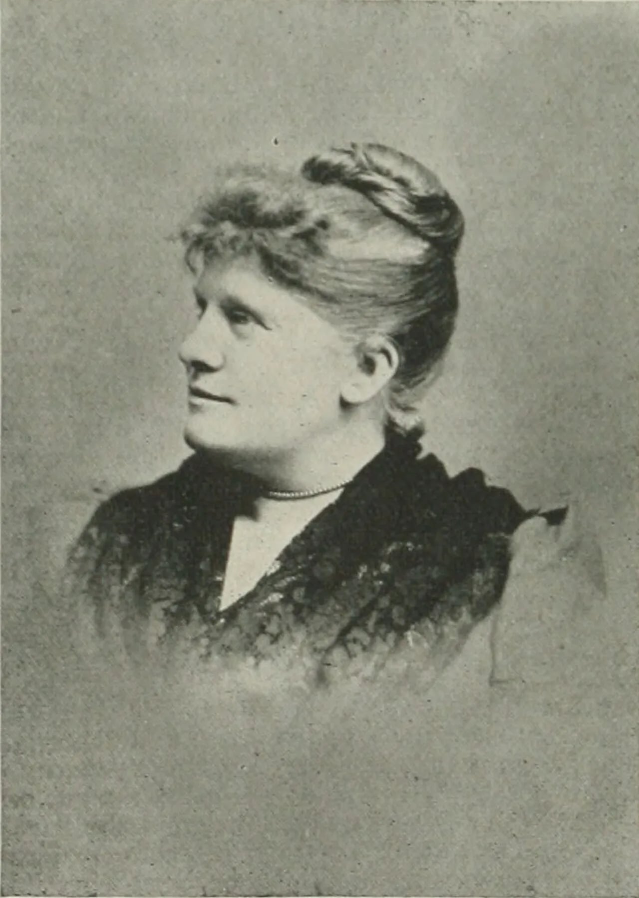 Portrait of Alma Carrie Cummings (1857–1926) – memorial page