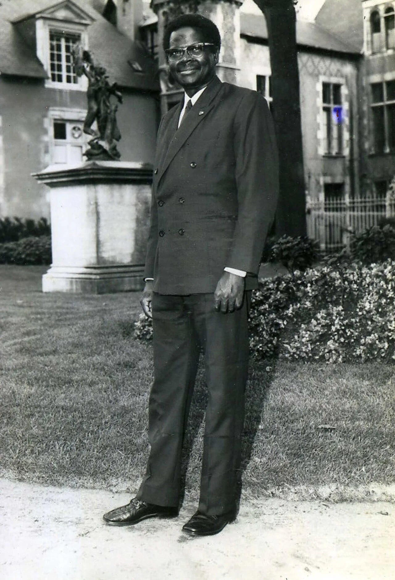 Porträt von Dominique Guéret (1930–2006) – Gedenkseite
