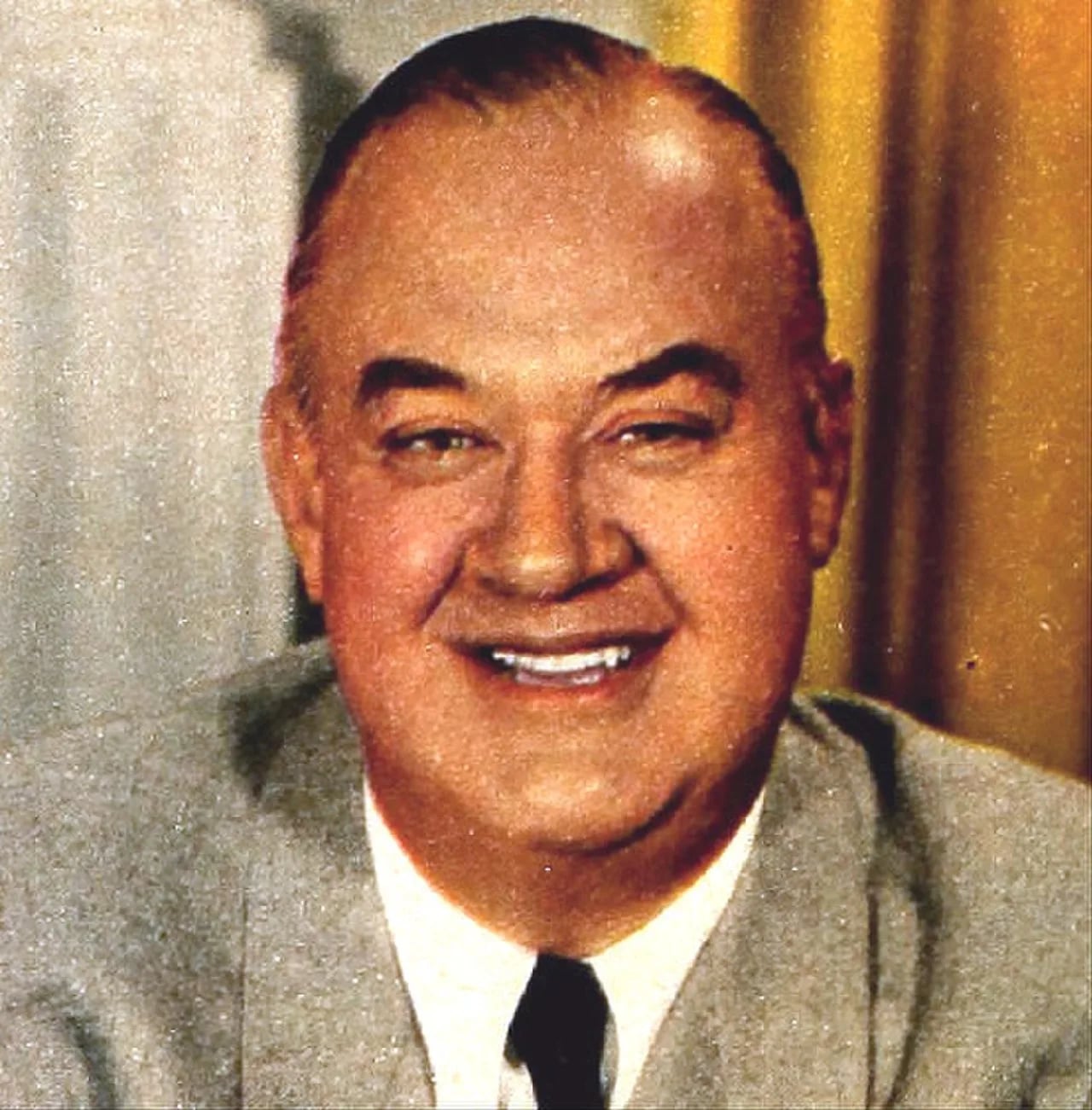 Portrait of Don Wilson (1900–1982) – memorial page