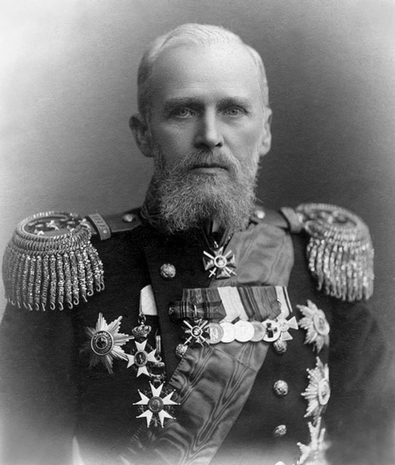 Portrait of Andrei Eberhardt (1856–1919) – memorial page