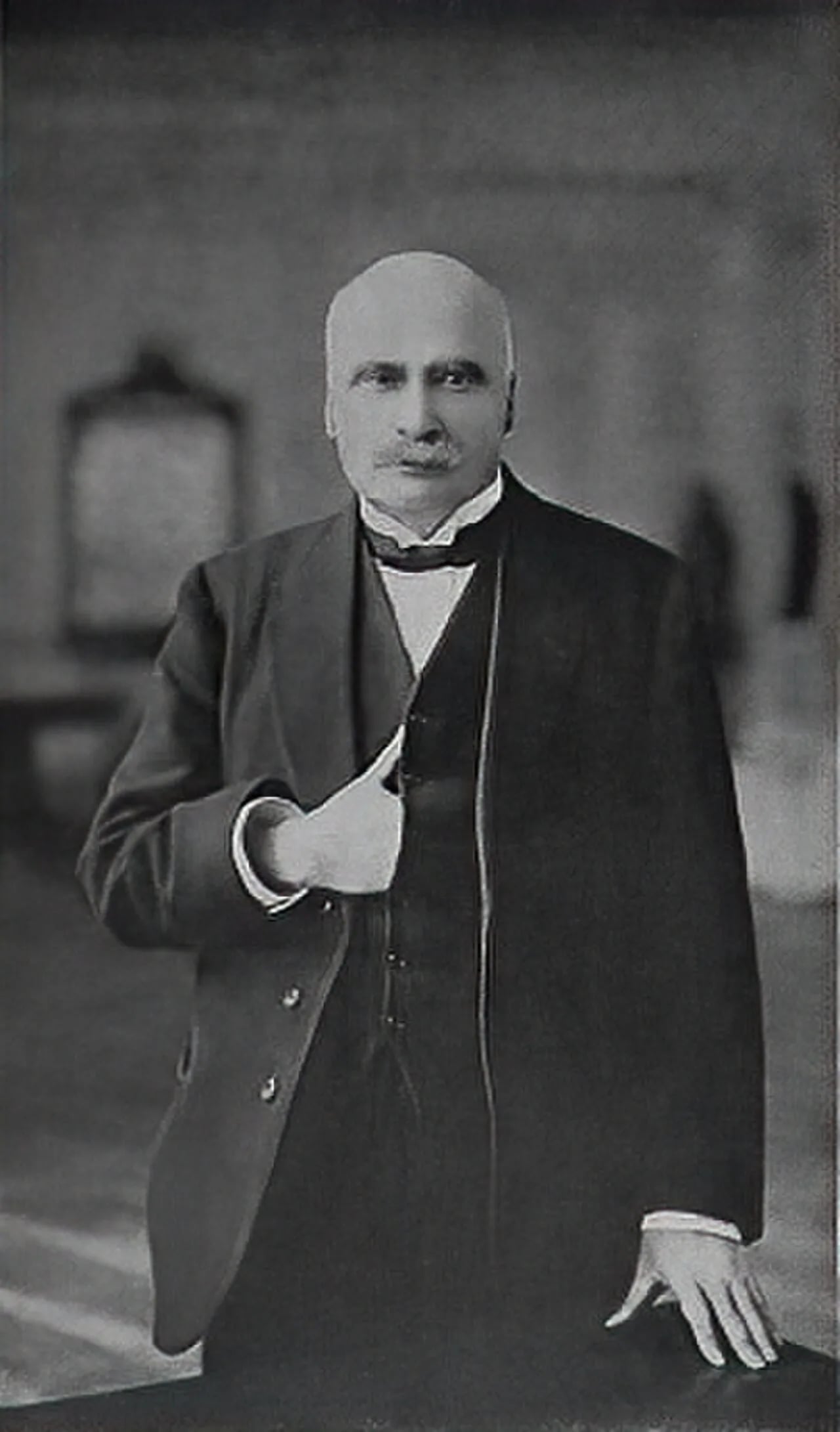 Portrait of Marco Fidel Suárez (1855–1927) – memorial page