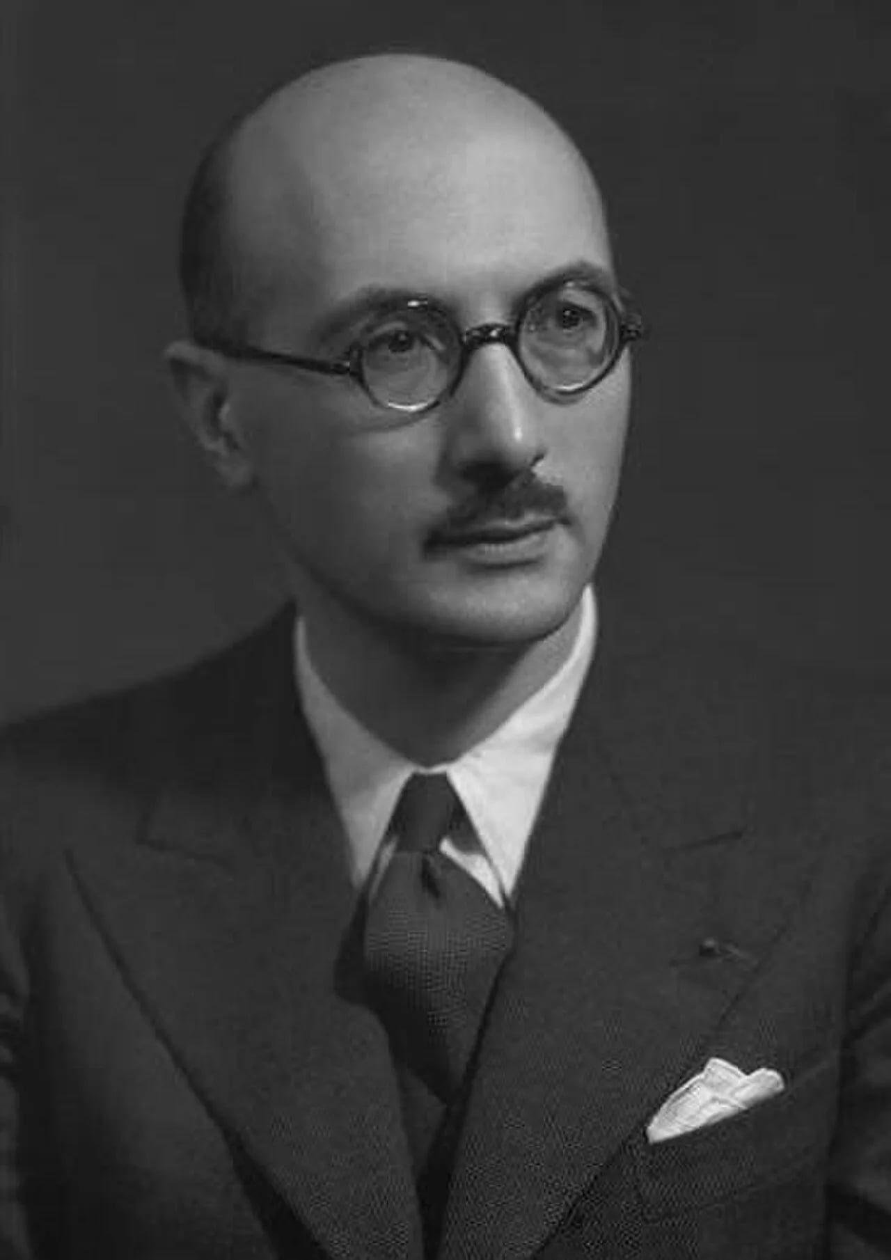Porträt von Edmond Giscard d'Estaing (1894–1982) – Gedenkseite
