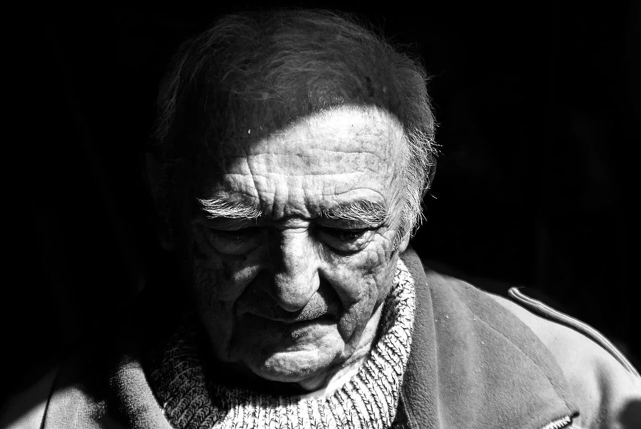 Portrait of Edmond Lay (1930–2019) – memorial page