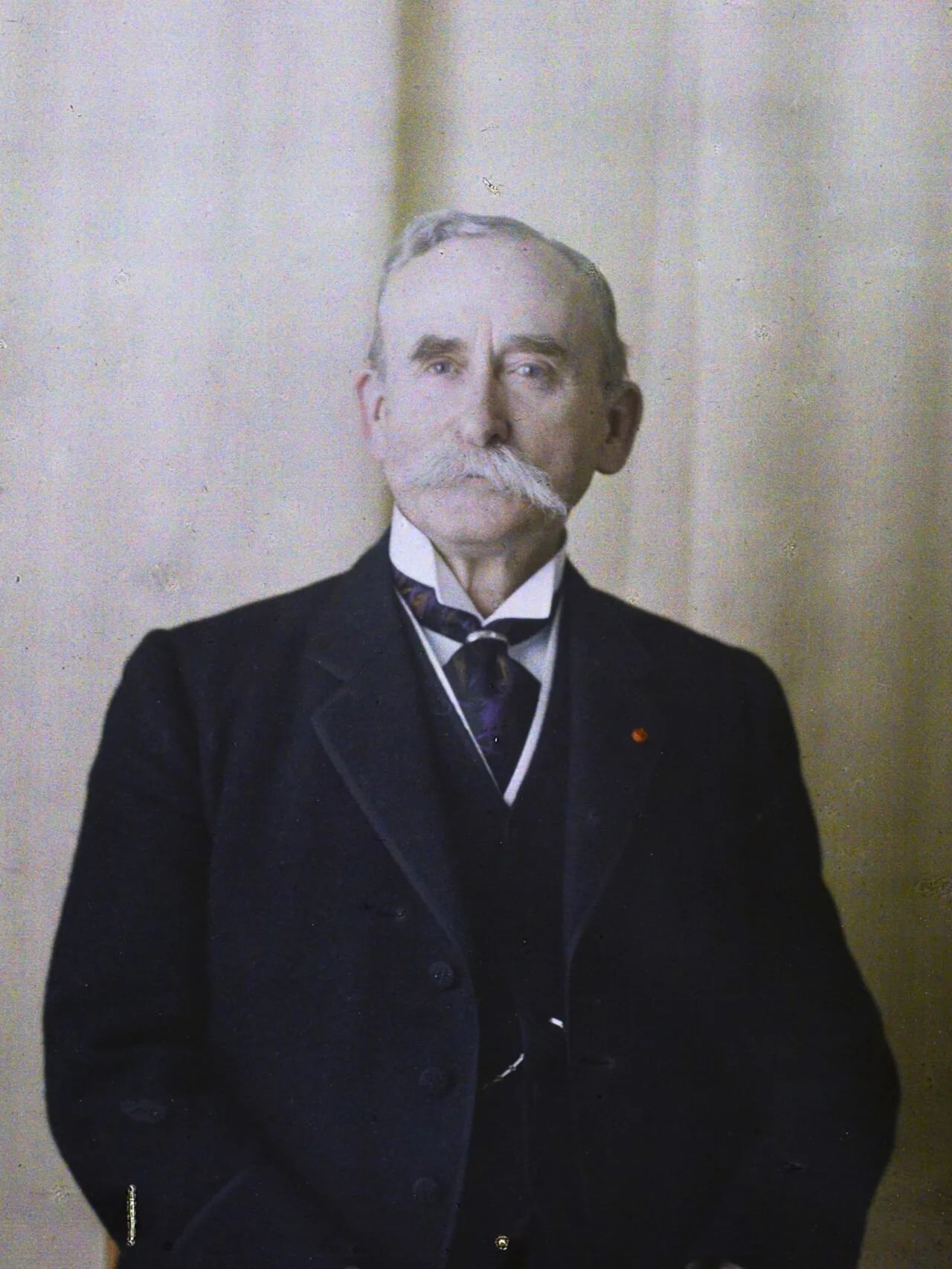 Porträt von Edward Tuck (1842–1938) – Gedenkseite