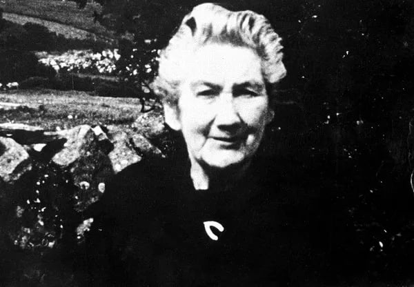Porträt von Elizabeth Cronin (1879–1956) – Gedenkseite