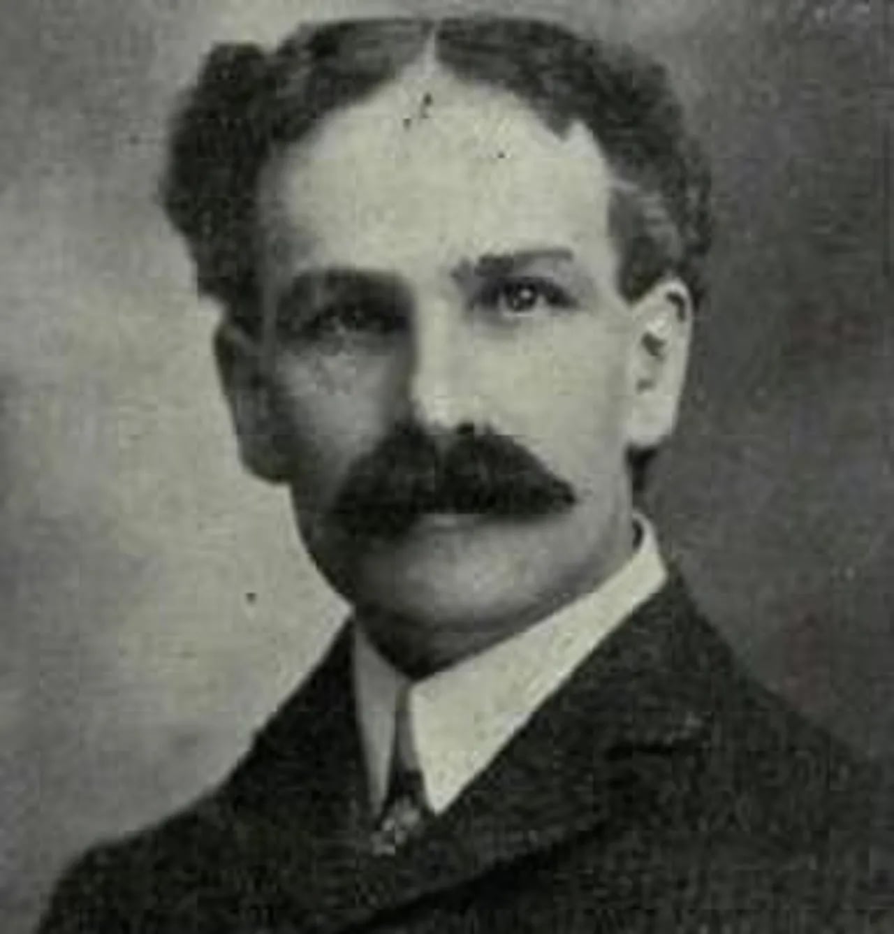 Portrait of Emmanuel Berchmans Devlin (1872–1921) – memorial page