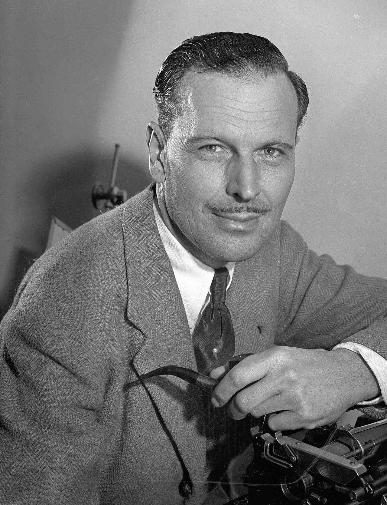 Portrait of Emory Johnson (1894–1960) – memorial page