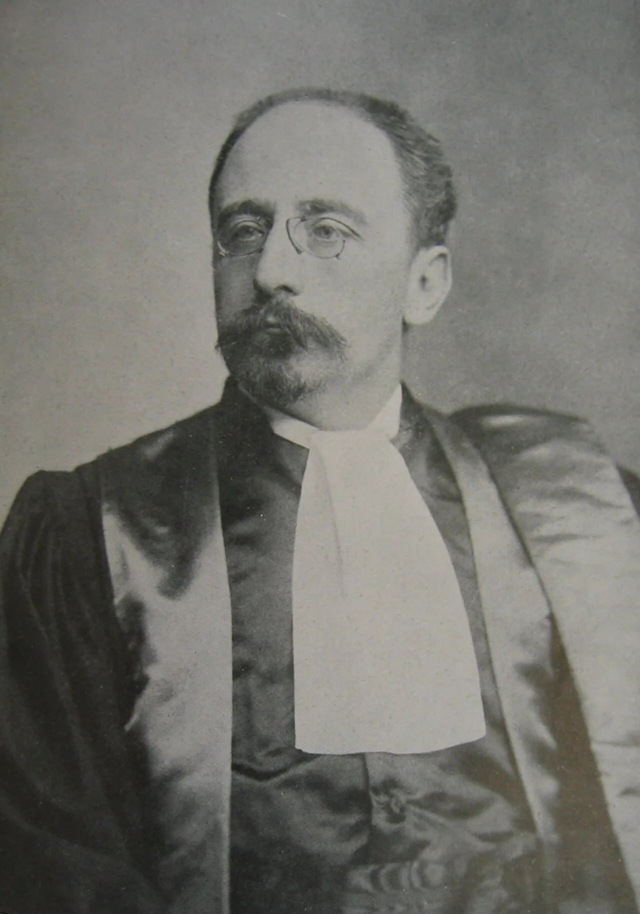 Portrait of Ernest Dupré (1862–1921) – memorial page